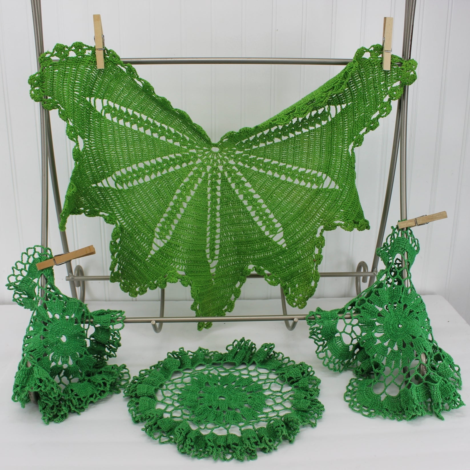 Collection Lot Crochet Doilies 3 Green 12"  1 Lime Green Irregular Large