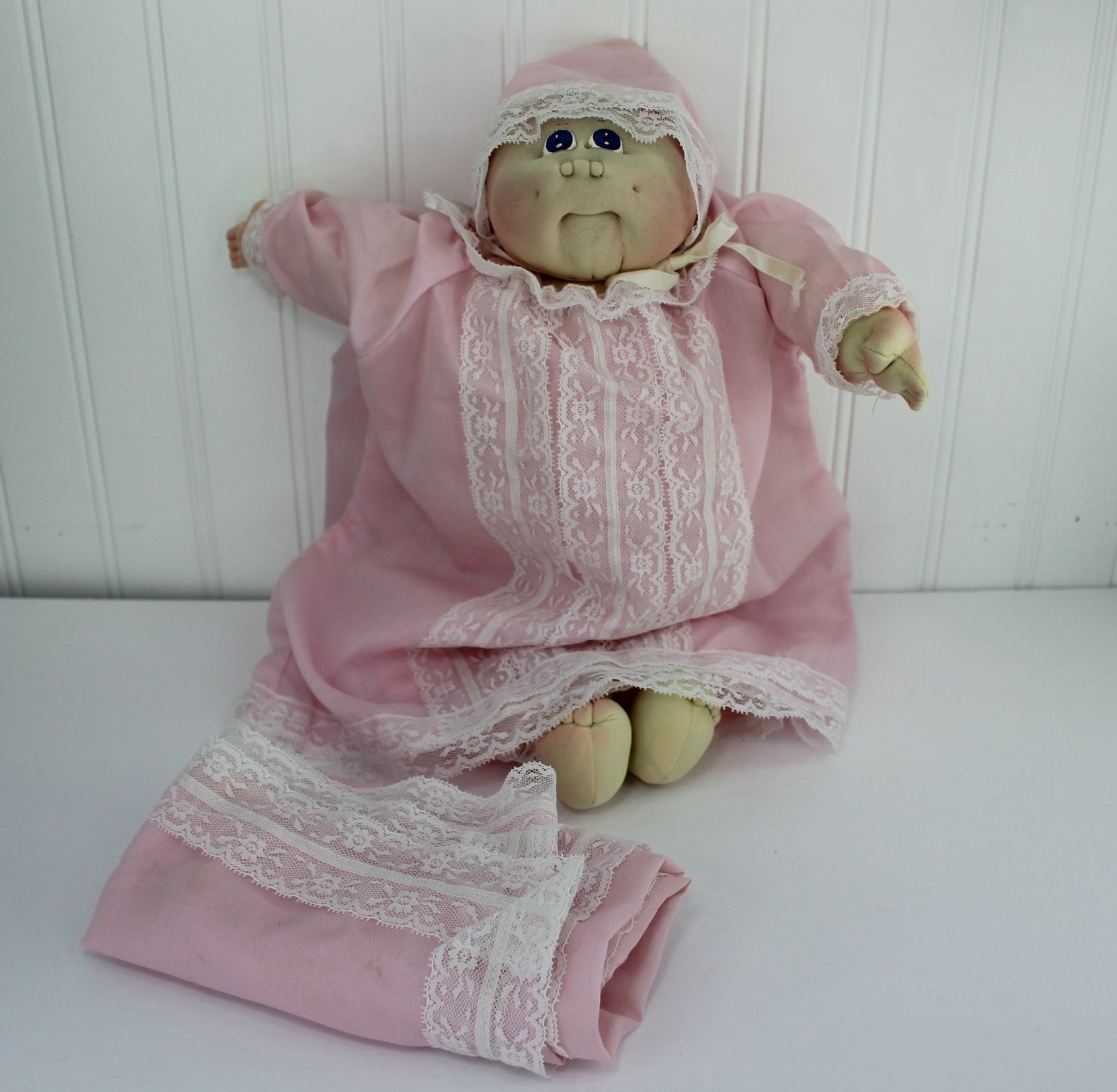 Cabbage Patch Little People Preemie II Doll Birth Dec. 27 1982 Birth Certif & Name Change Papers