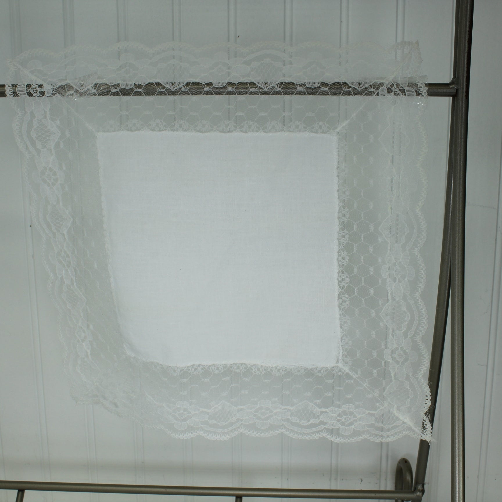 Collection 4 White Wedding Handkerchiefs Swiss Monogram Dbl Lace DIY Crafts fine cotton with wide lace handkerchief white