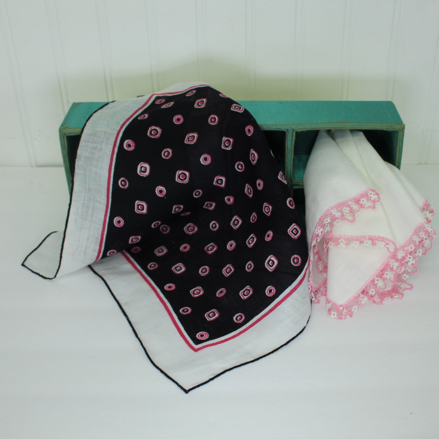 Collection 3 Handkerchiefs Deco Tat Edge Use or DIY Clothing Repurpose Crafts fine coordinating pocket hankies