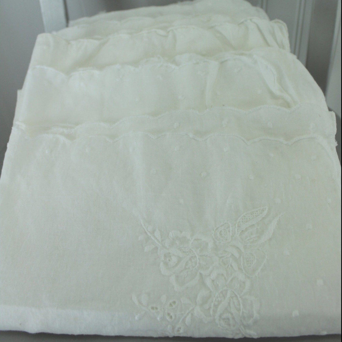 Five Vintage Linen Dinner Napkins 22 X 20 Reuse Repurpose Face Cloth