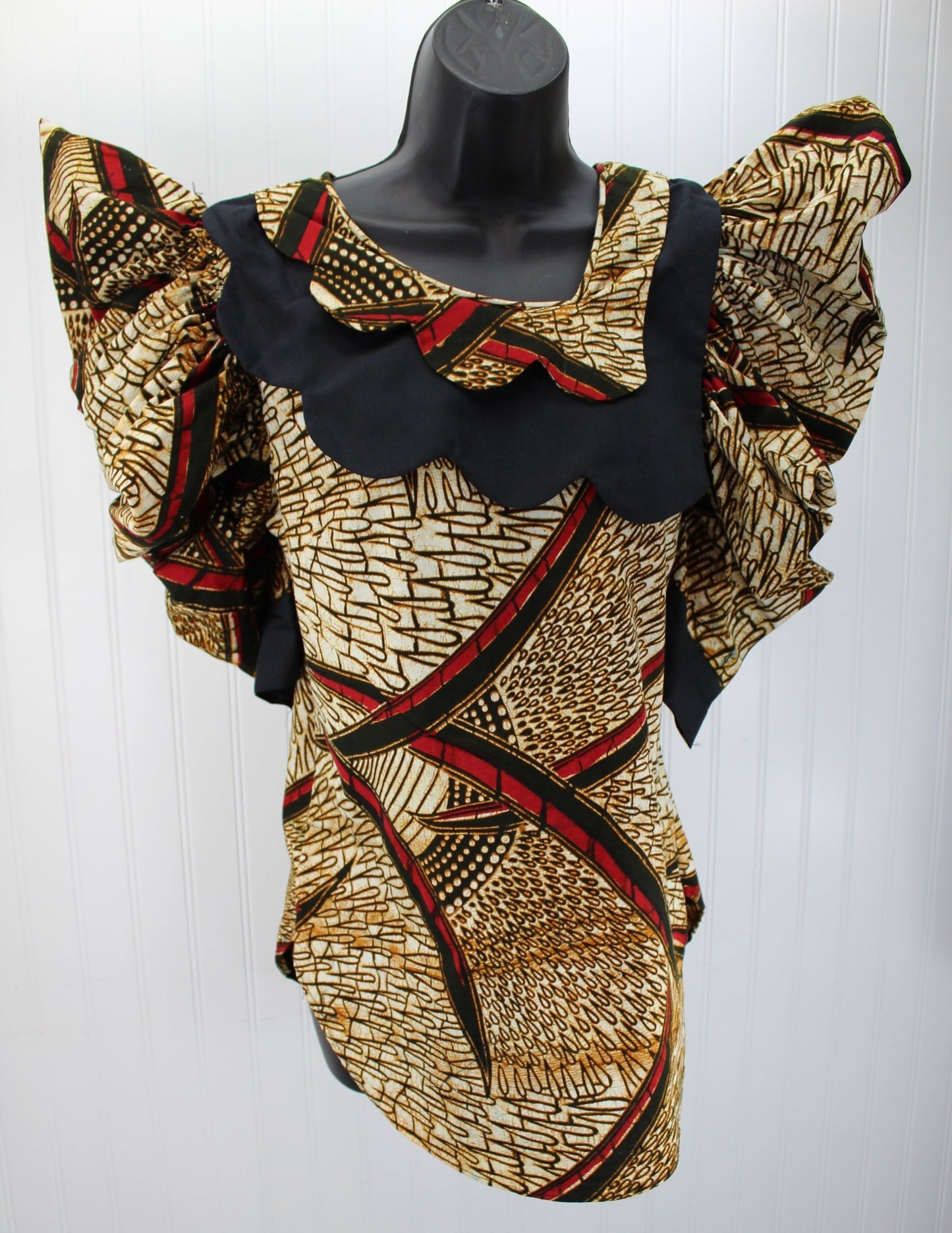 Vintage 1980s West Africa Dress Cotton Batik 2 Piece Tie Belt Custom Queen's Shop Kno Nigeria african party dress