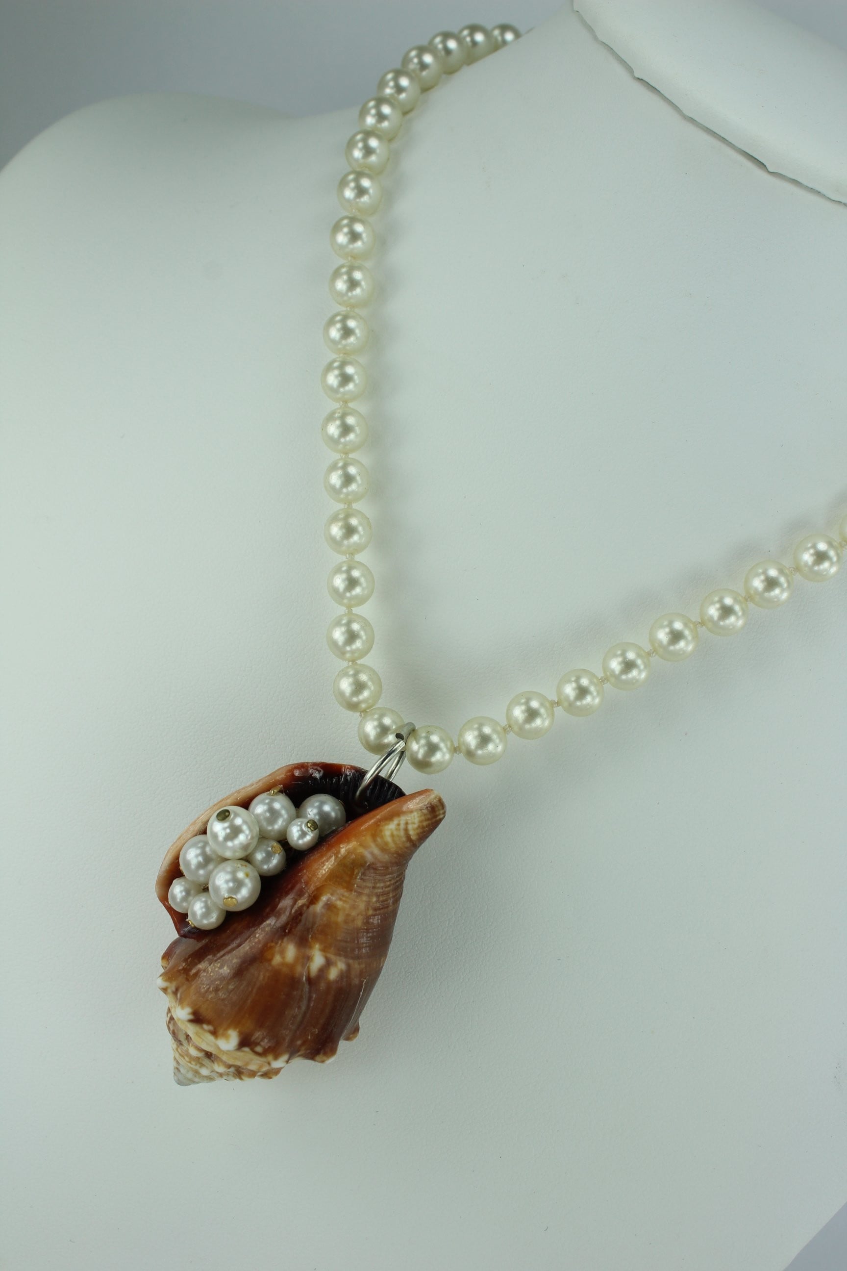 Natural Shell Necklace Brown Fighting Conch Pearl Chain 17" Organic Beach Party luau