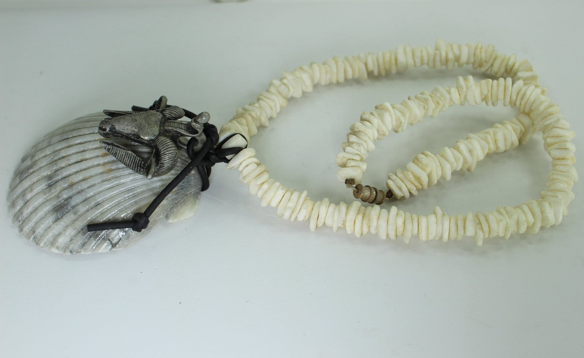 Natural Shell Necklace Unique Grey Scallop Pewter Long Horn Sheep Heishi Chain Masculine patzi