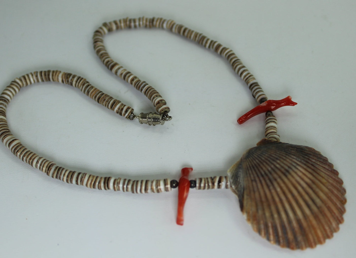 Scallop Shell Necklace Brown Heishi Coral Birds Southwest 15 1/2" Organic Natural sustainable