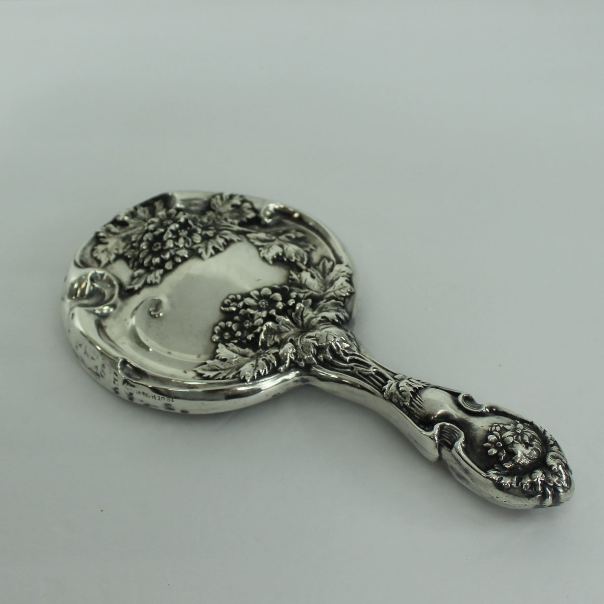 Antique Sterling Silver Hand Mirror Victorian Vanity Floral Art Nouveau Repousse beautiful rococo pattern