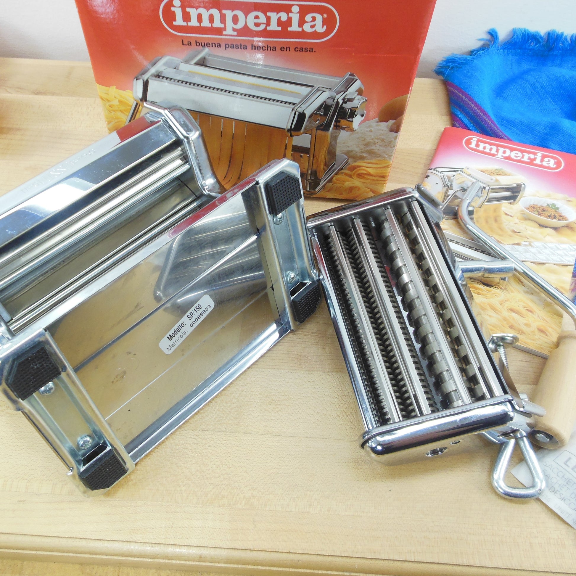 Vintage Imperia Pasta Maker Machine Model SP-150 Heavy Duty multiple pasta  types 