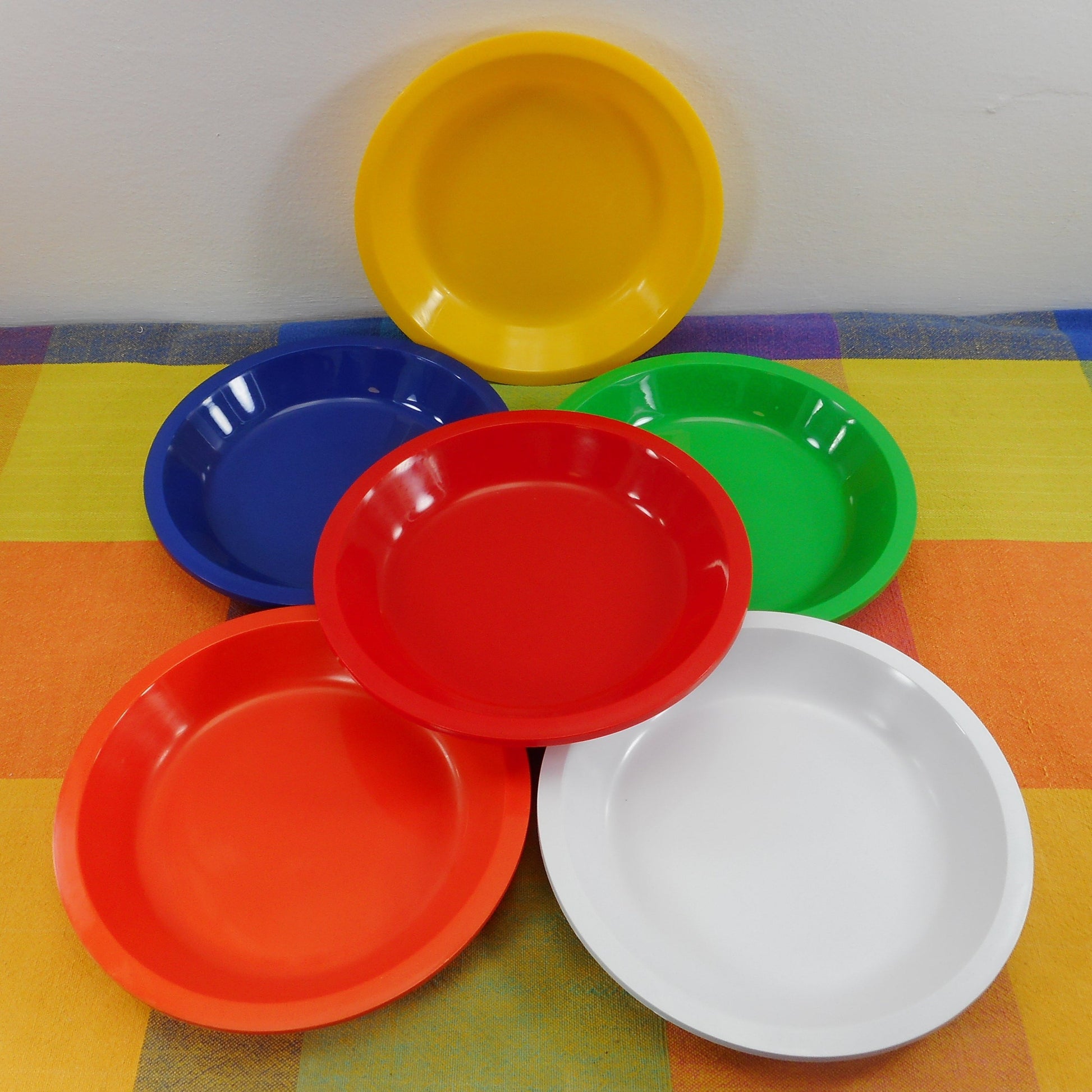 Ingrid Chicago Mod Plastic Party Ball Picnic Camping Set Replacement Part - Bowl 6-3/4"