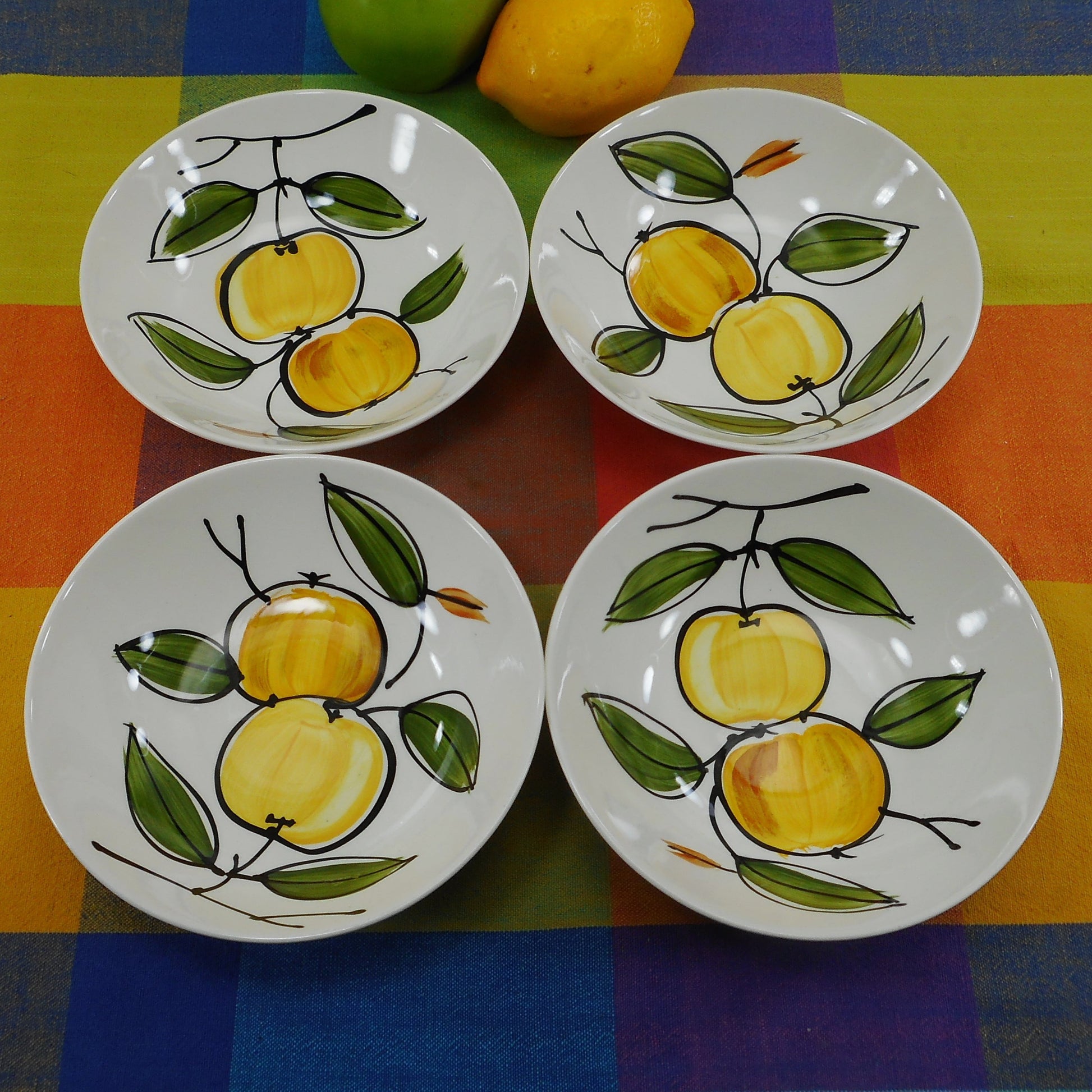 Island Worcester Jamaica Yellow Fruit Cereal Bowls