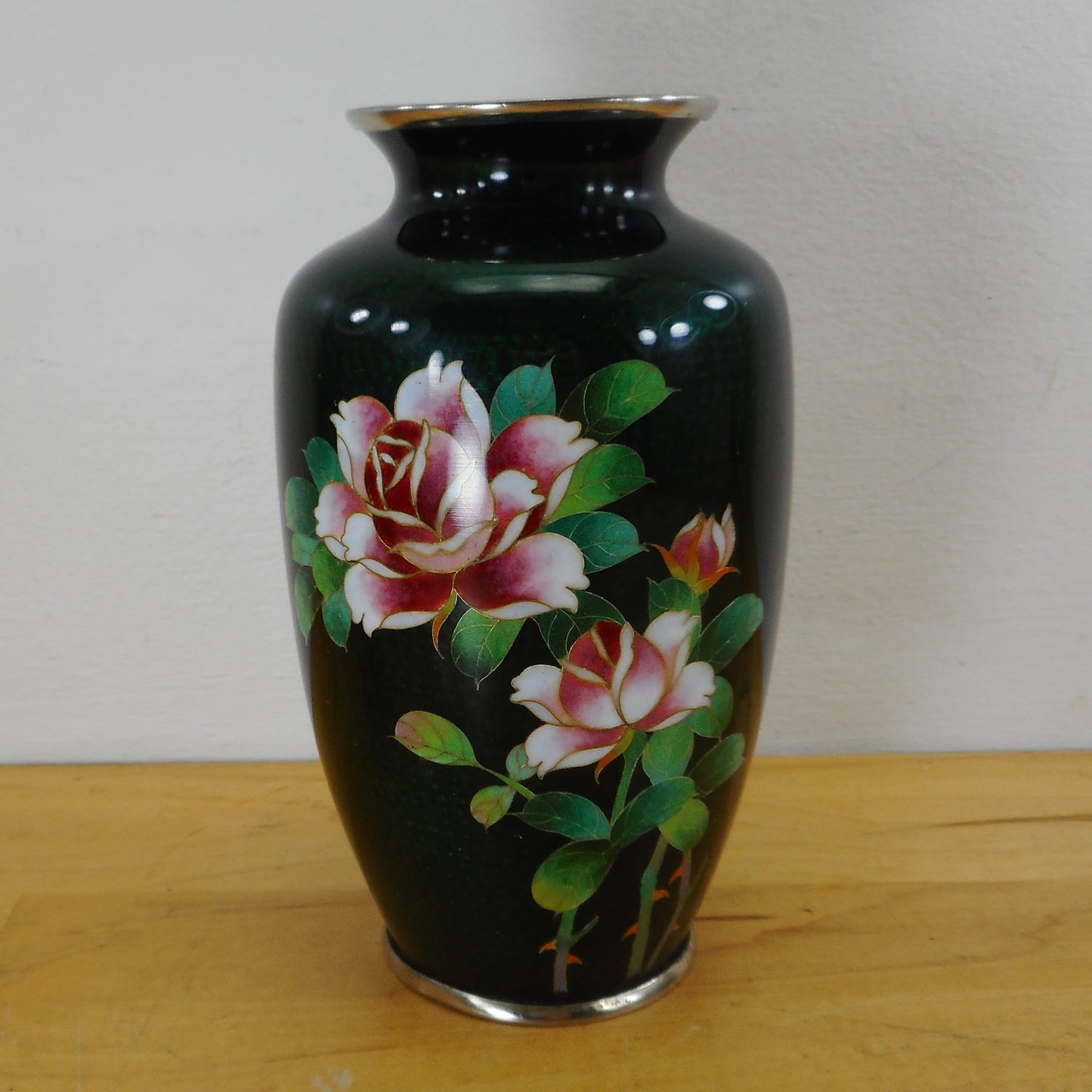 Japanese 6" Vase Green Ginbari Cloisonne Pink Roses - Marked Made In Japan