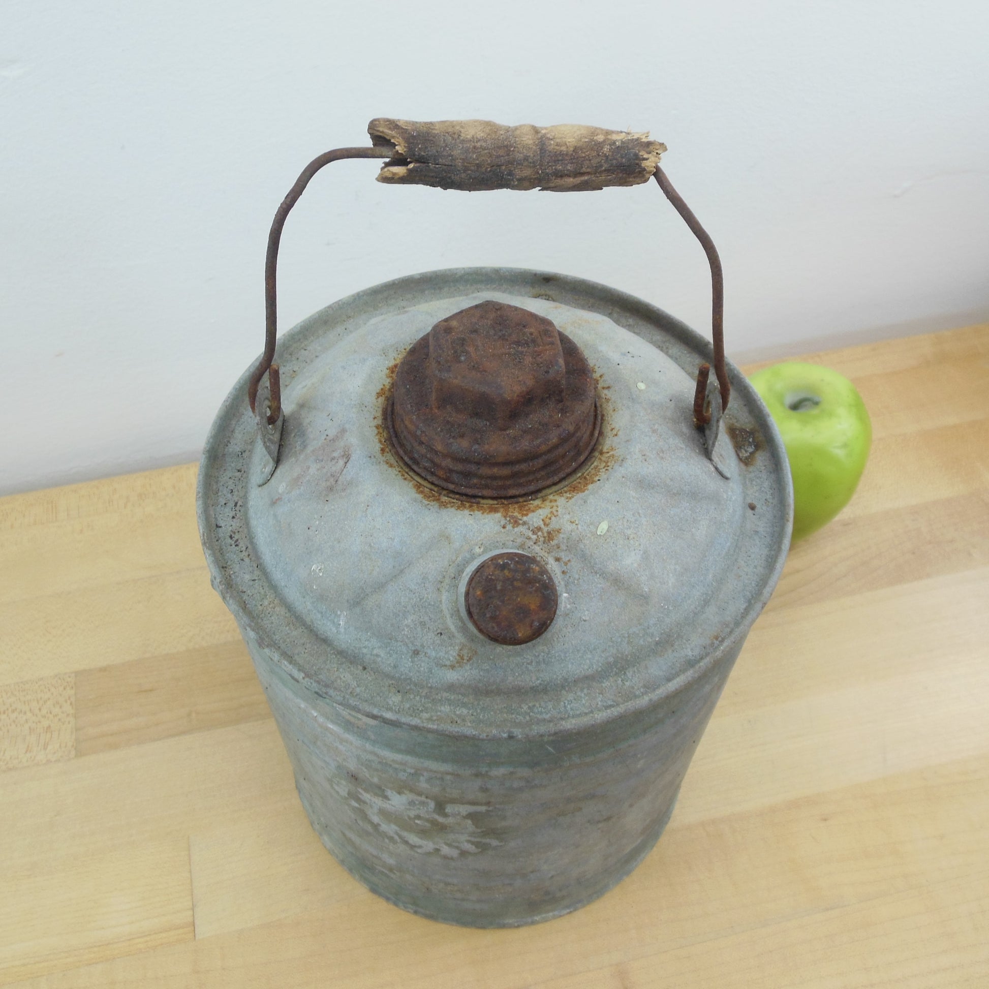 J&L Ware Galvanized Gas Oil Kerosene Fuel Can - Primitive Décor Vintage