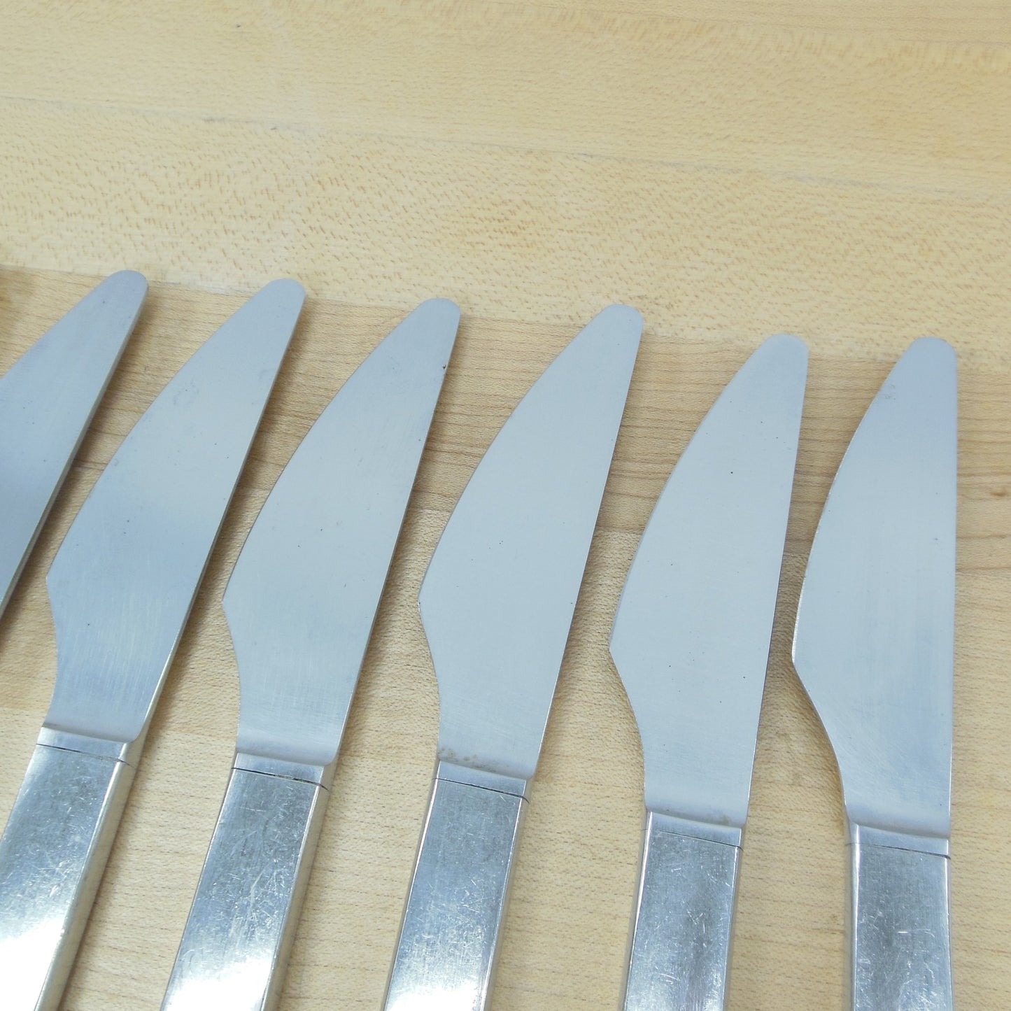 George Jensen Denmark Stainless New York Flatware - 8 Dinner Knives Hollow Handle