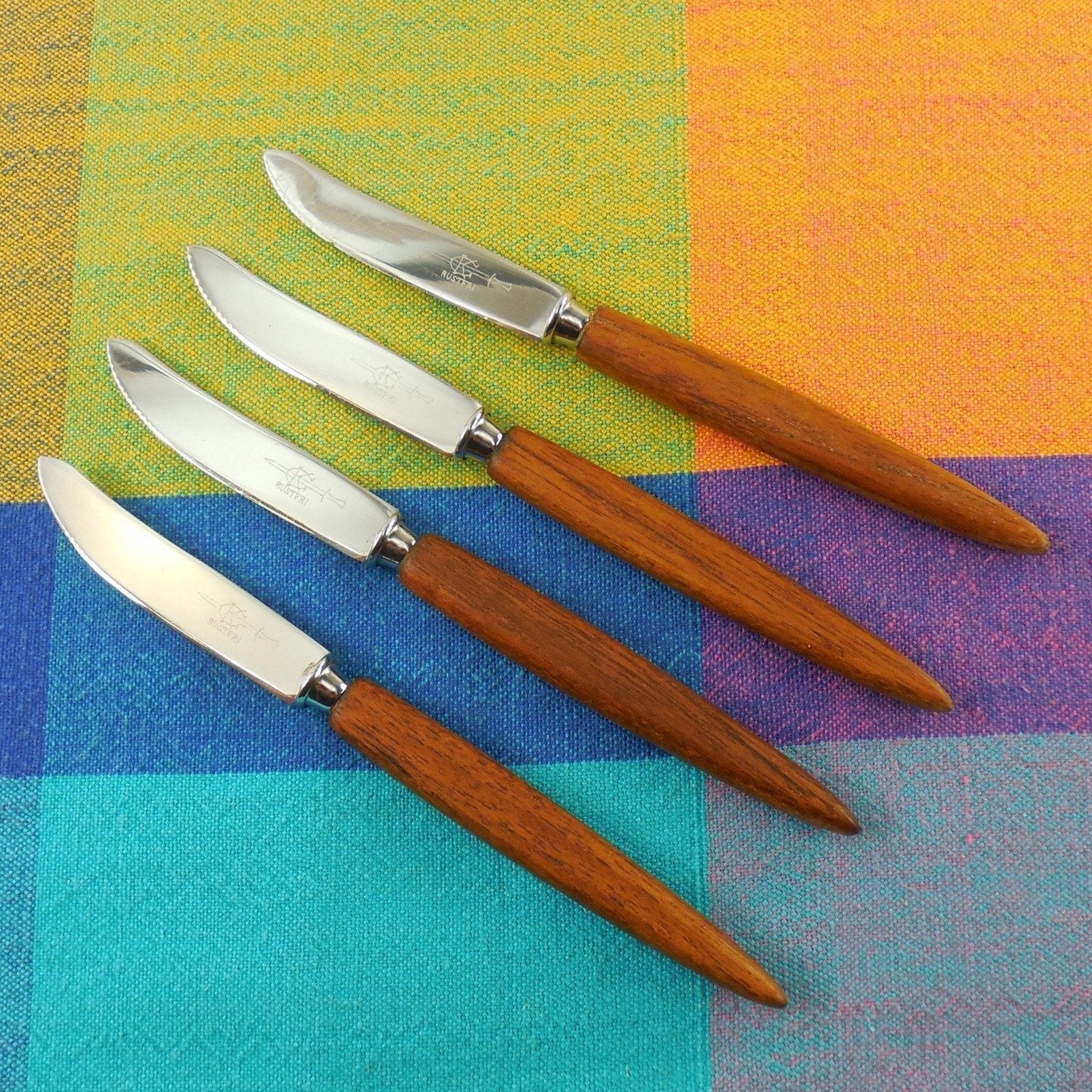 KC Teak Rustfri Stainless Appetizer Butter Small Knives 4 Set Danish Modern