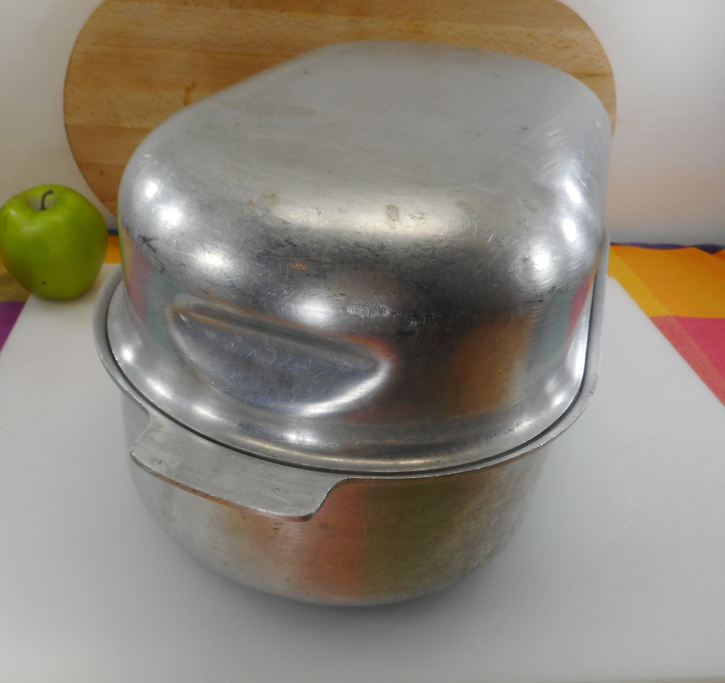 Kitchen Craft USA Large Aluminum Oval Roaster Pan, Trivet & Dome Lid - Vintage Cookware Used