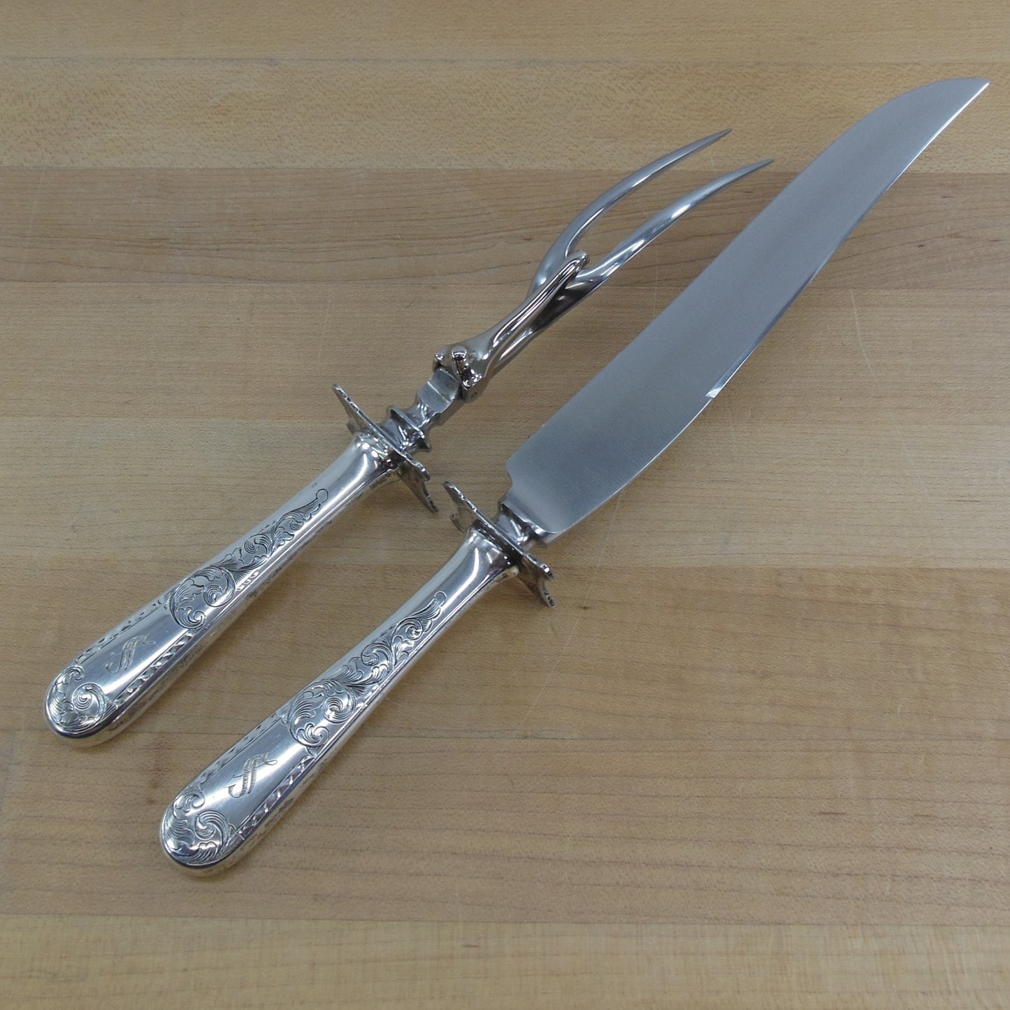 S. Kirk & Son Old Maryland Engraved Carving Set Knife Fork - Mono S Unused
