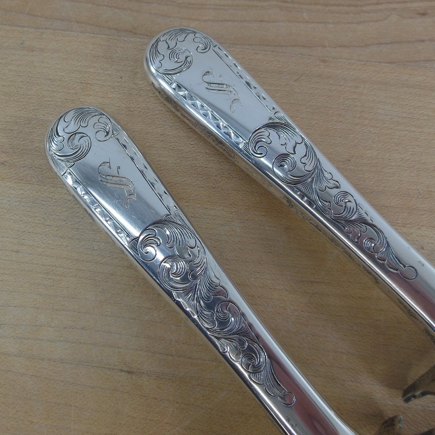 S. Kirk & Son Old Maryland Engraved Carving Set Knife Fork - Mono S Sterling Handle