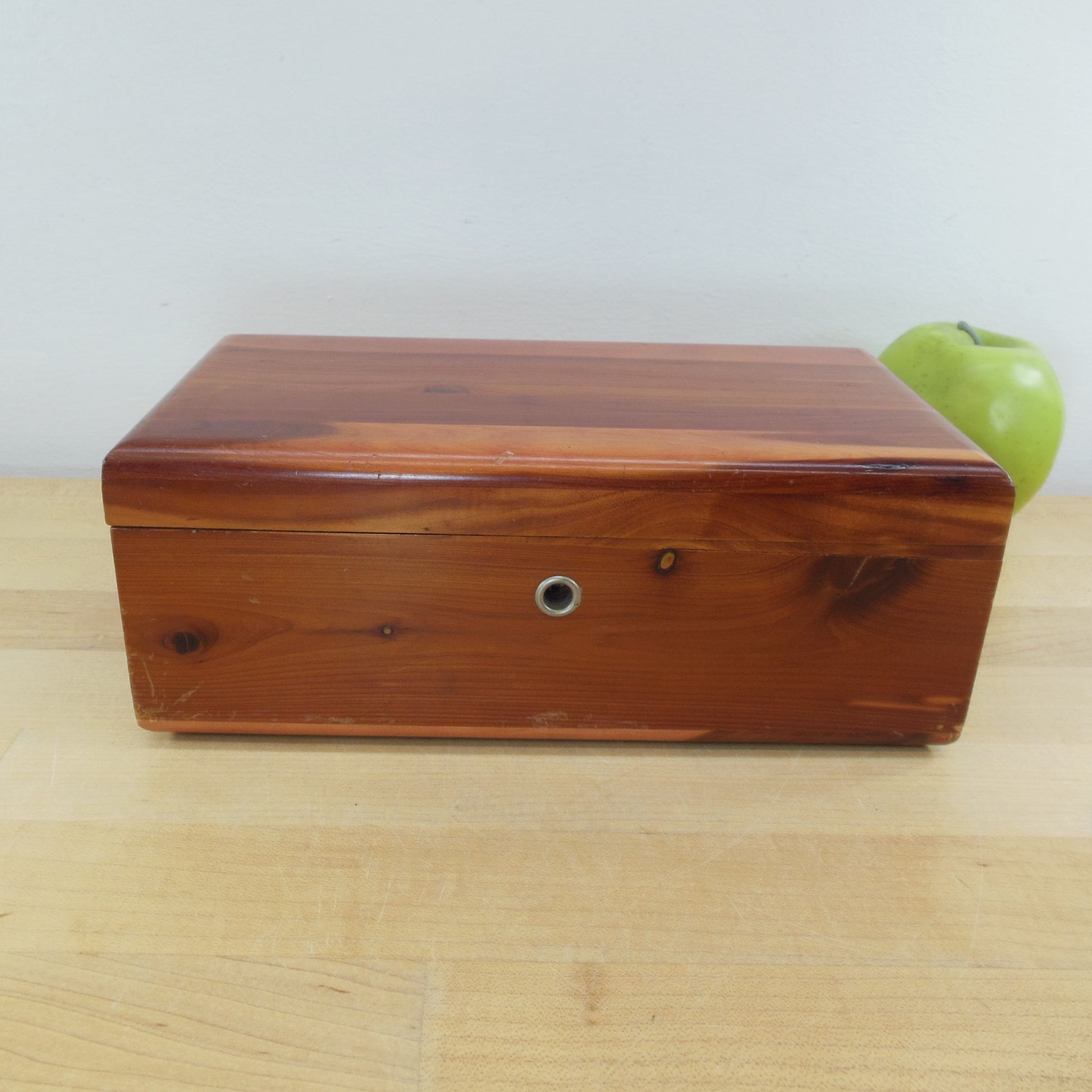Lane Miniature Cedar Chest Box - Teig & Company Titusville PA