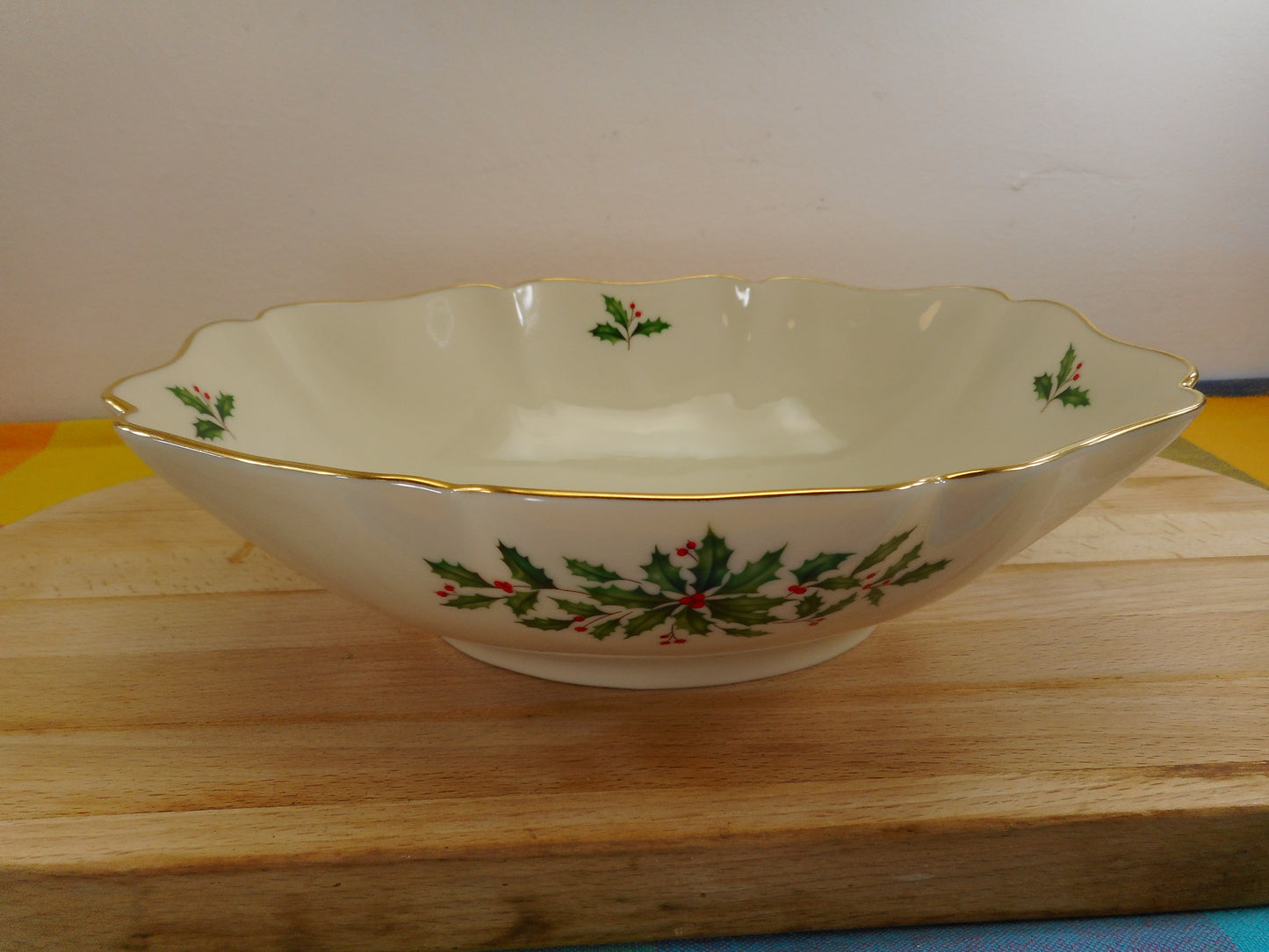 Lenox Holiday Dimension Fluted Oval 10" Serving Bowl - Holly Christmas