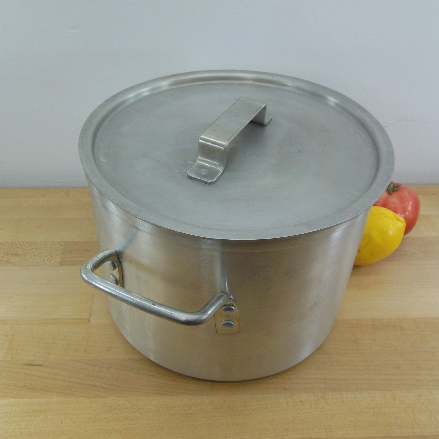 Leyse USA NSF Commercial Aluminum 10 Quart Stock Pot with Lid #5310 Vintage