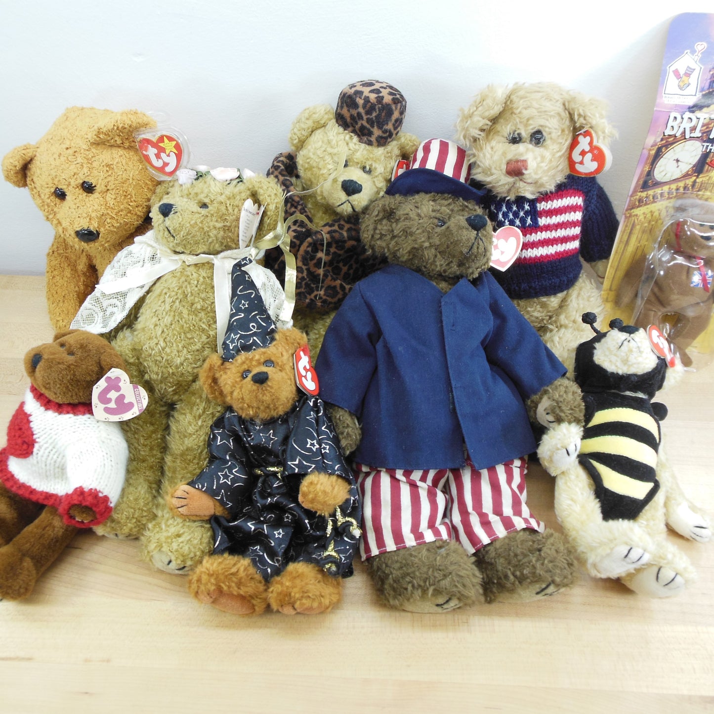 Ty Beanie Baby Estate Lot 9 Bears - 12" and Smaller