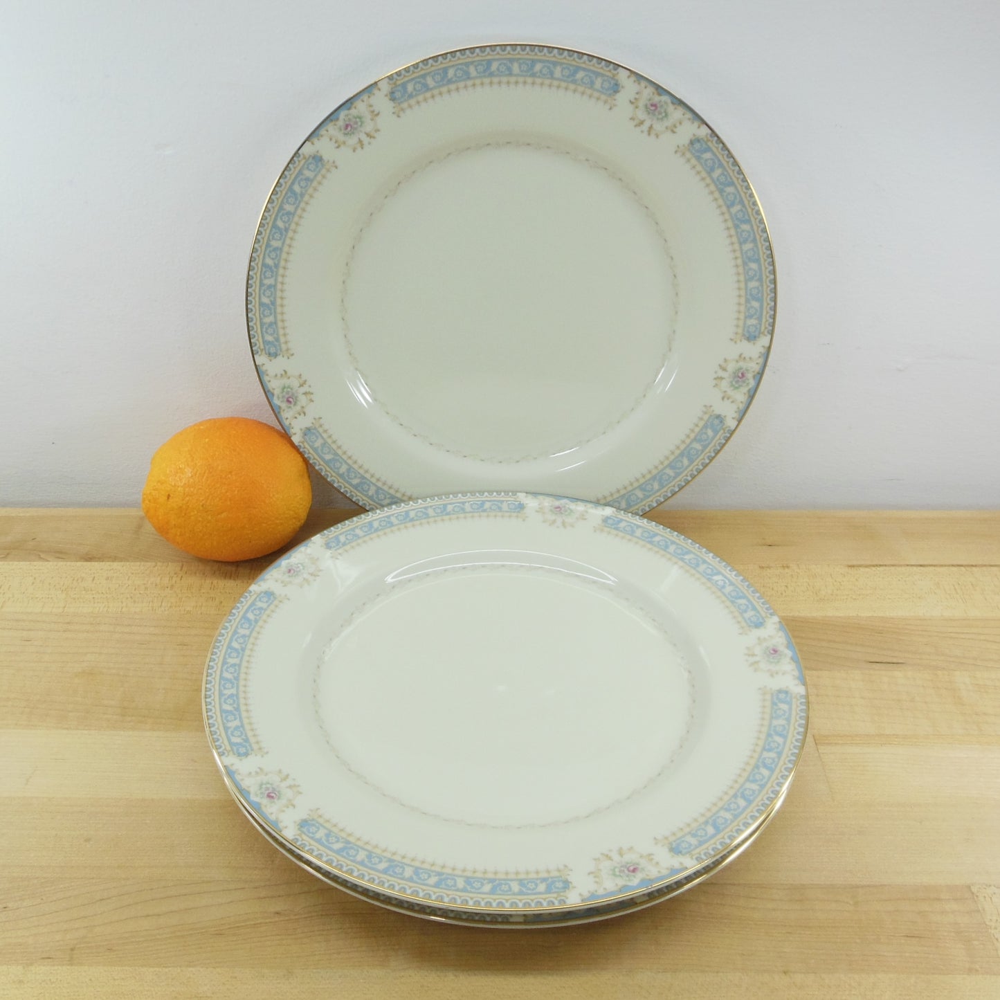 Mikasa Japan Lexington Porcelain China - Dinner Plates 3 Set