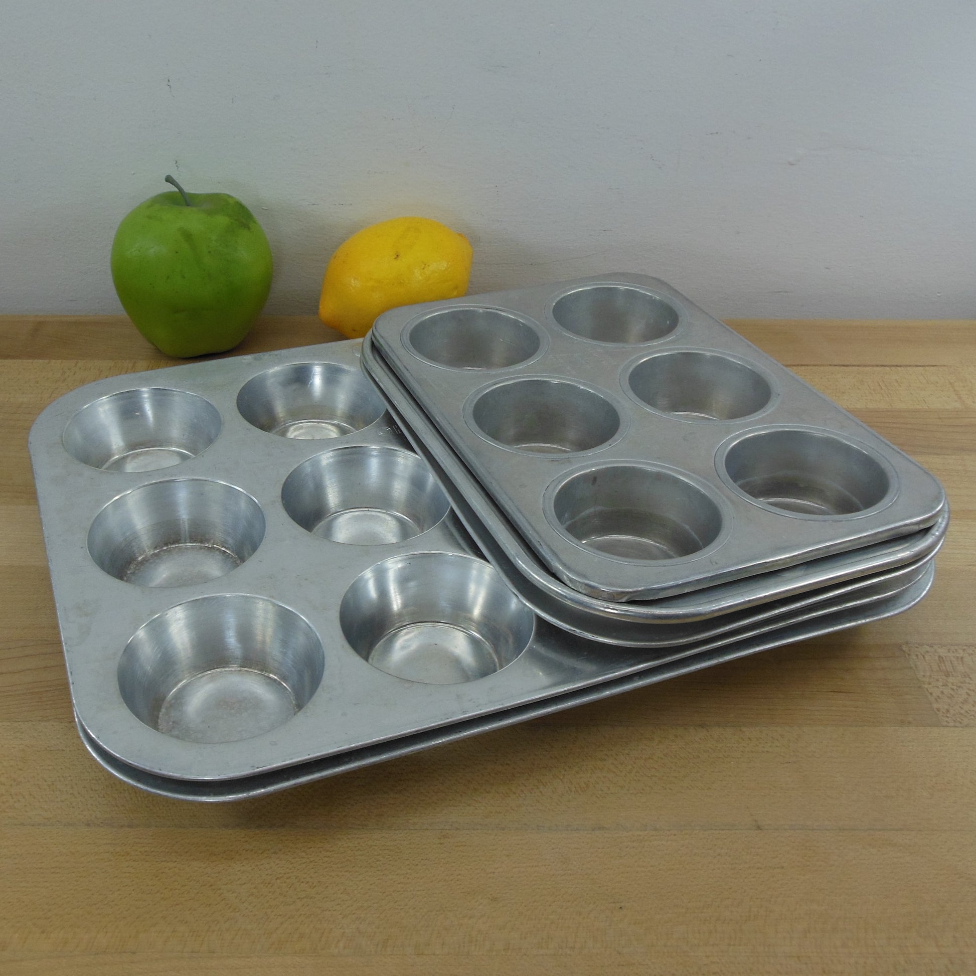 Wear Ever Chilton Mirro Lot Aluminum Muffin Cupcake Pans – Olde
