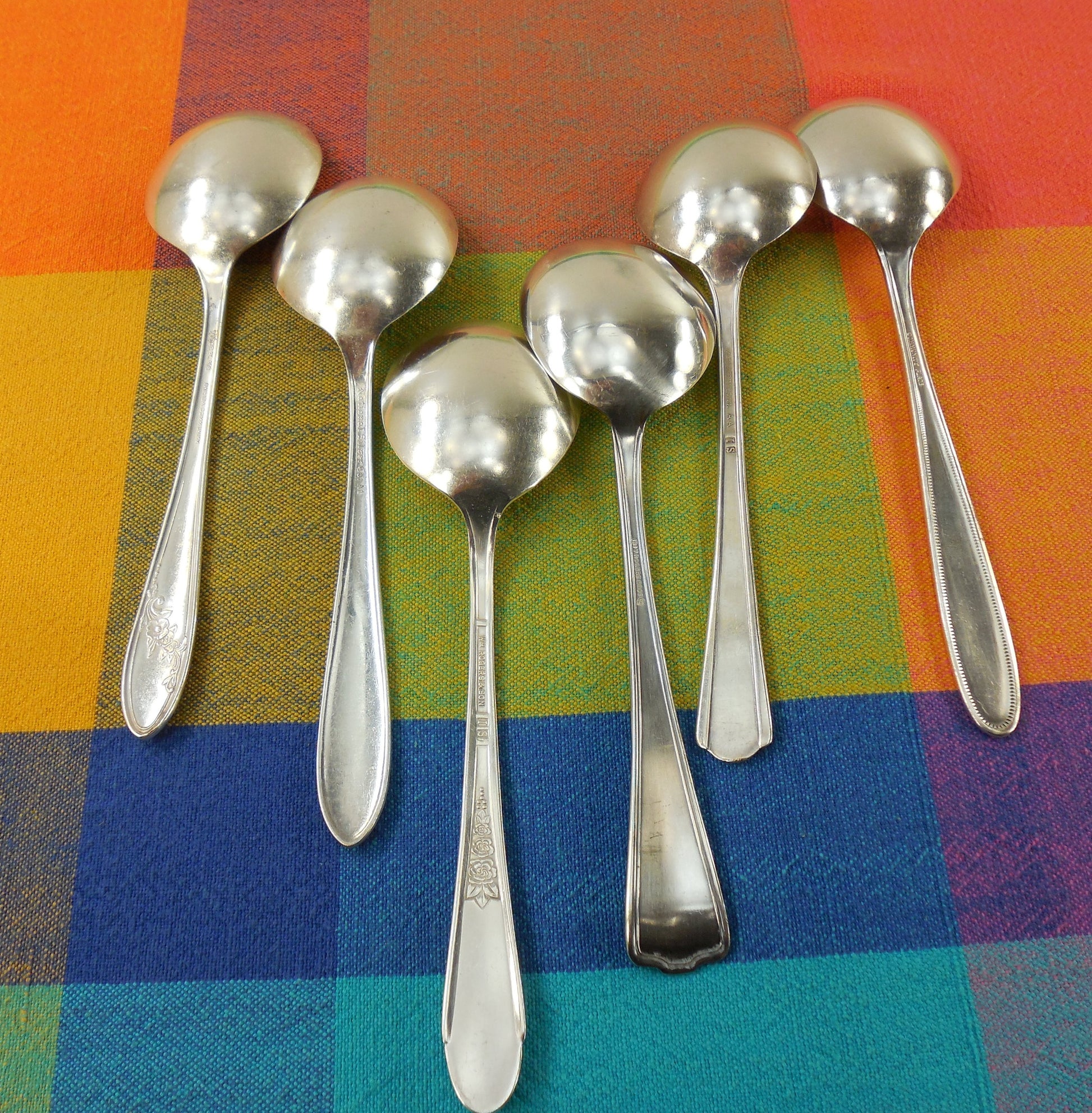 Vintage Mismatched Silverware - 6 Set Silverplate Gumbo Soup Spoons - Back View