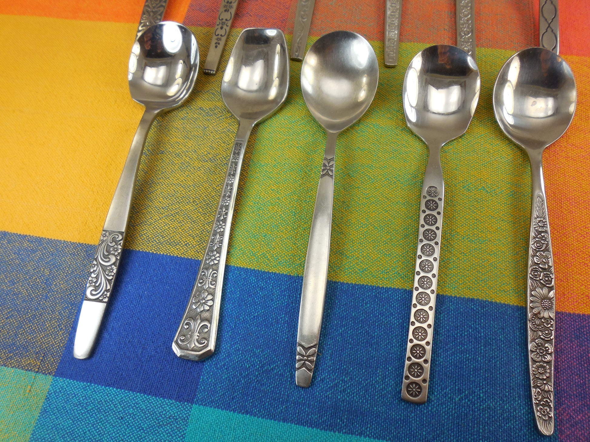 Mismatched Flatware Black Highlight Modern Stainless - 11 Sugar Nut Spoons - Mixed Maker Pattern Handles