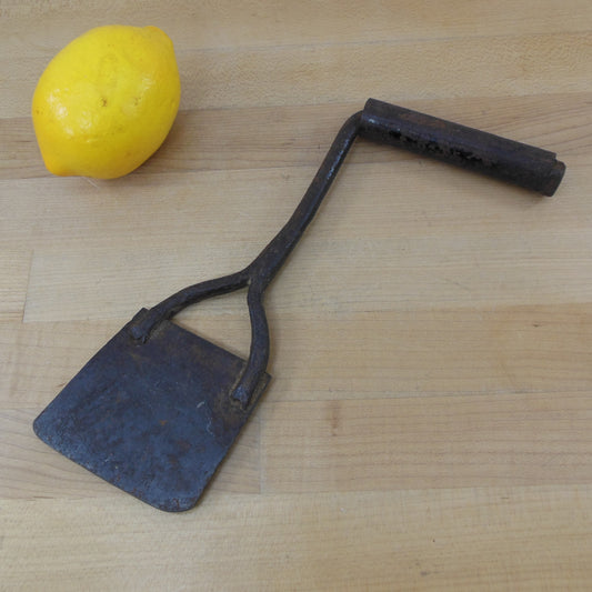 Antique Forged Iron Right Angle Scraper - Dough Ice Farm Kitchen Primitive Tool