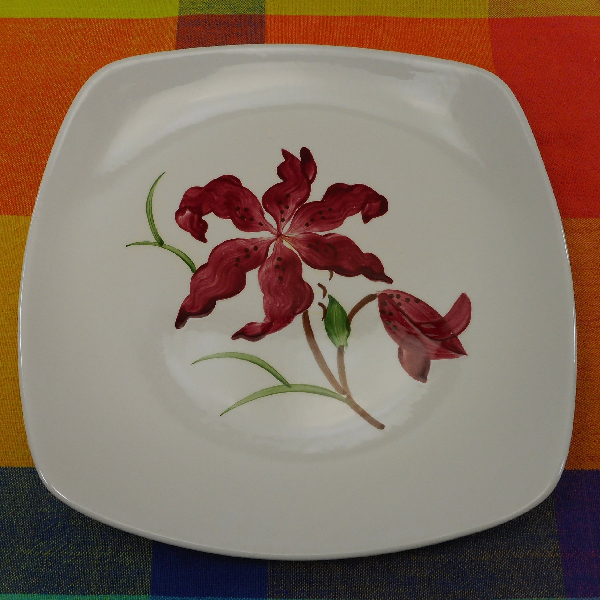 Orchard Ware California Pottery Red Lily Flower - Square Dinner Plate 9-7/8"