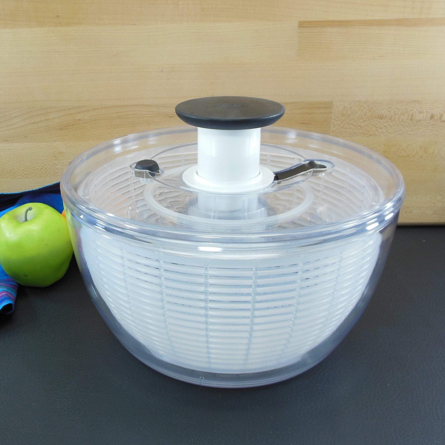 OXO Plastic Salad Spinner Large 10"