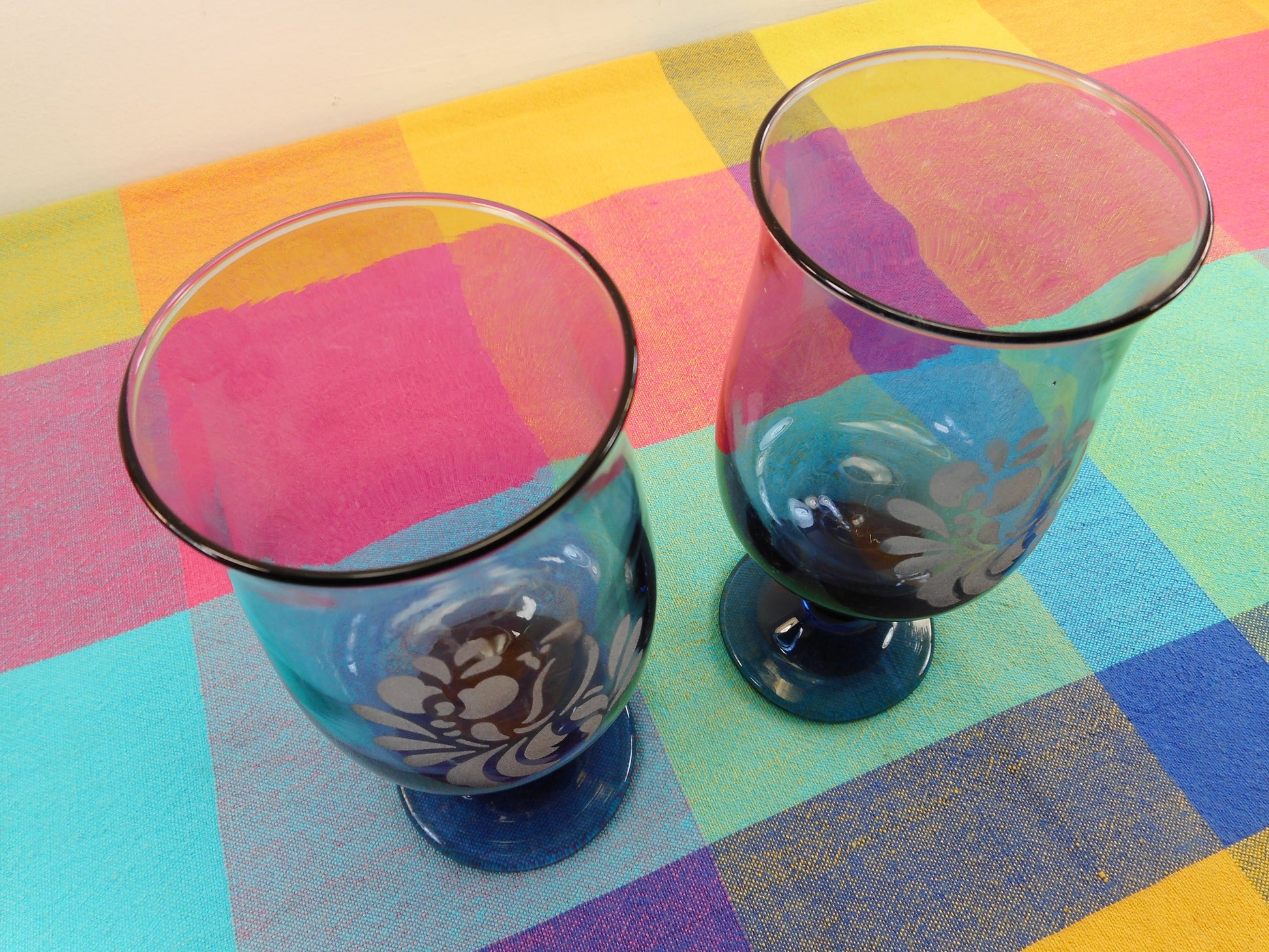 Pfaltzgraff Pair Folk Art Water Wine Goblets - Bird Etch on Blue Glass Vintage