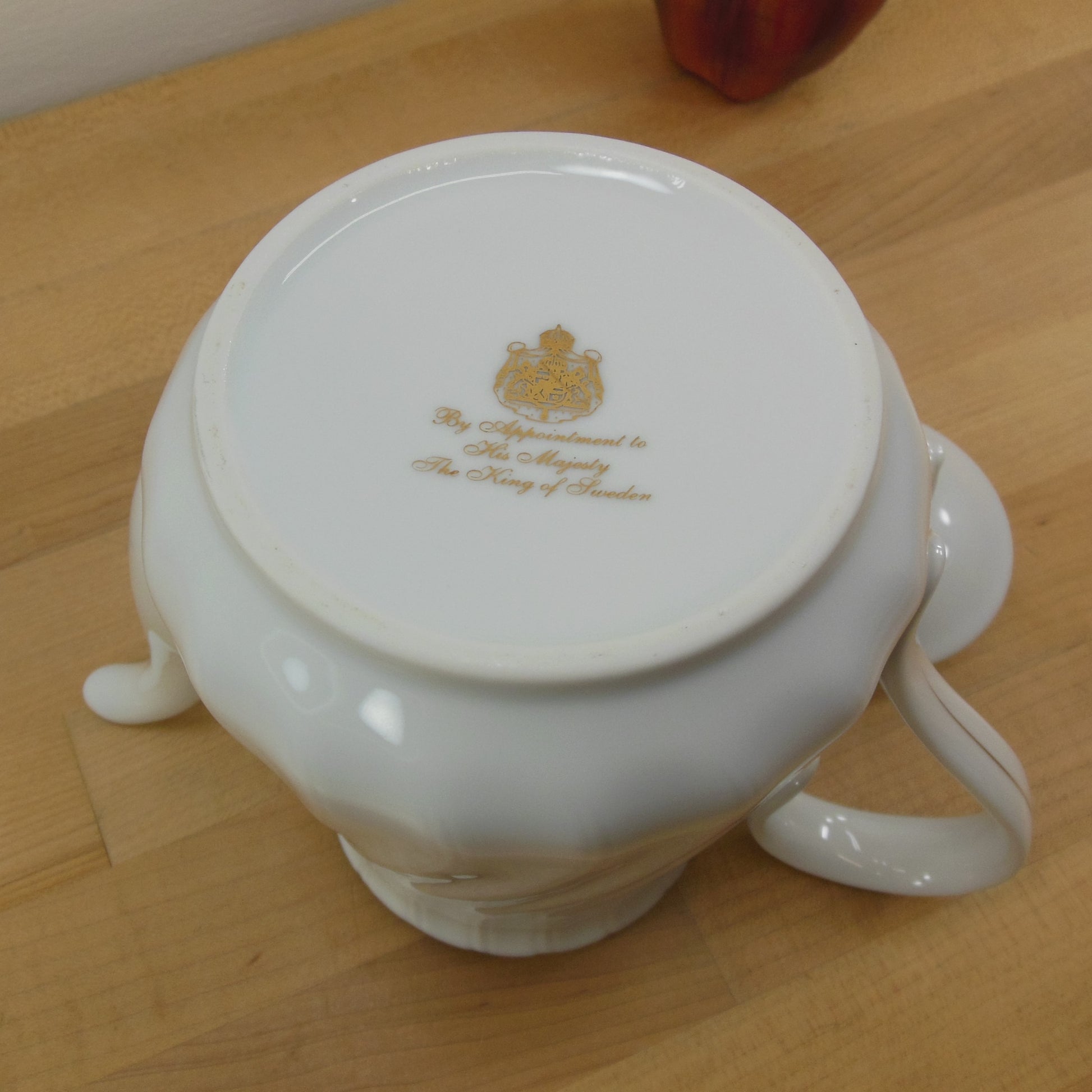 Gevalia Kaffe Swirl White Porcelain Gold Trim King Appointment - Coffee Pot Vintage
