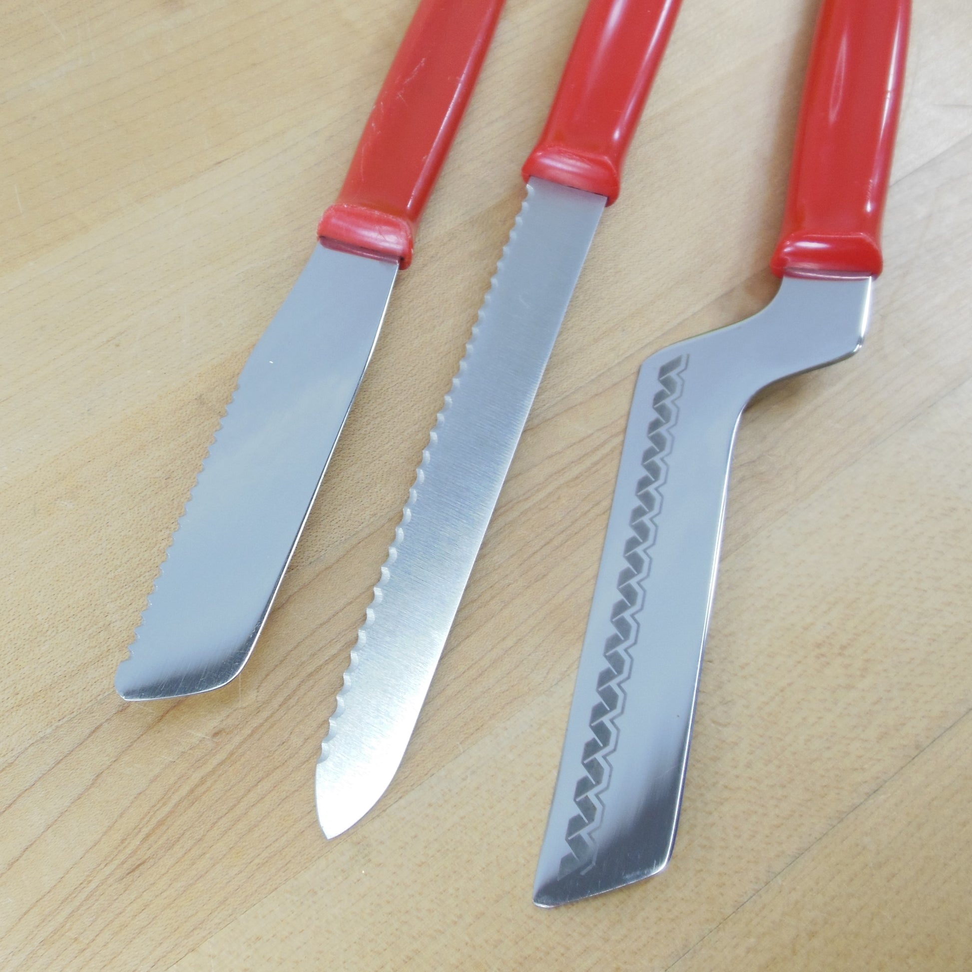 J.A. Henckels Germany 3 Set Knives Doppelt Gut Red Handles Plastic