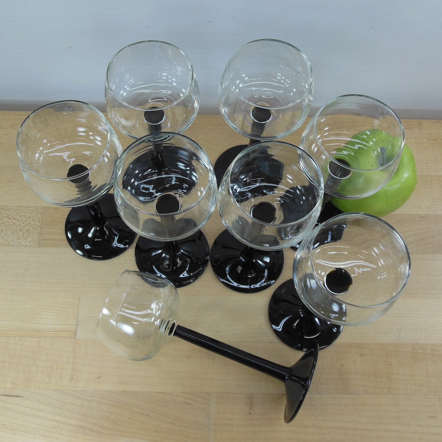 Durand France Luminarc Domino Black Stem - 8 Rhine Wine Stemware Glasses vintage