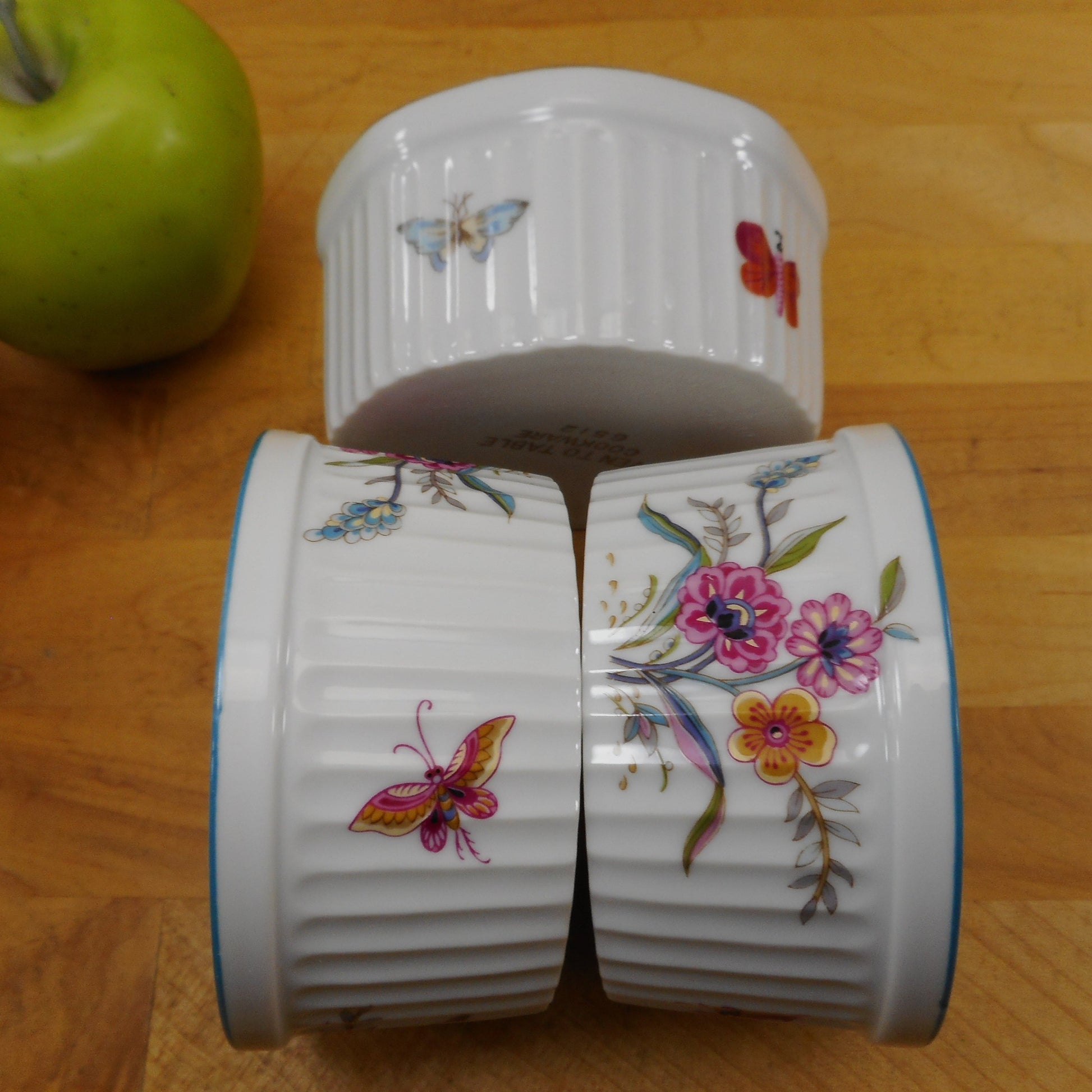 Sadek Andrea Jardin Fruit Butterflies Strawberry Oven To Table Porcelain Cookware - Trio 4" Ramekins Custard Dish