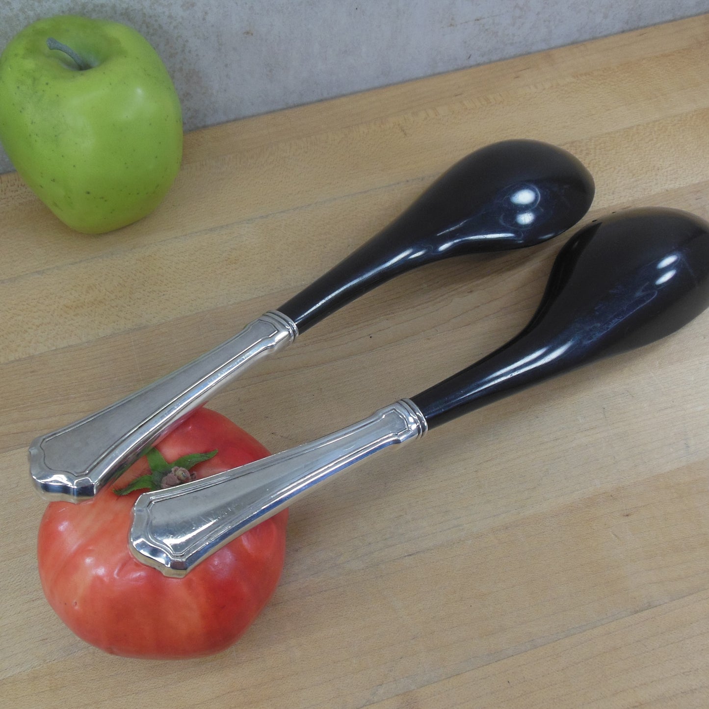 Wallace Silver Washington Sterling Handle Salad Servers Black Nylon Plastic Used