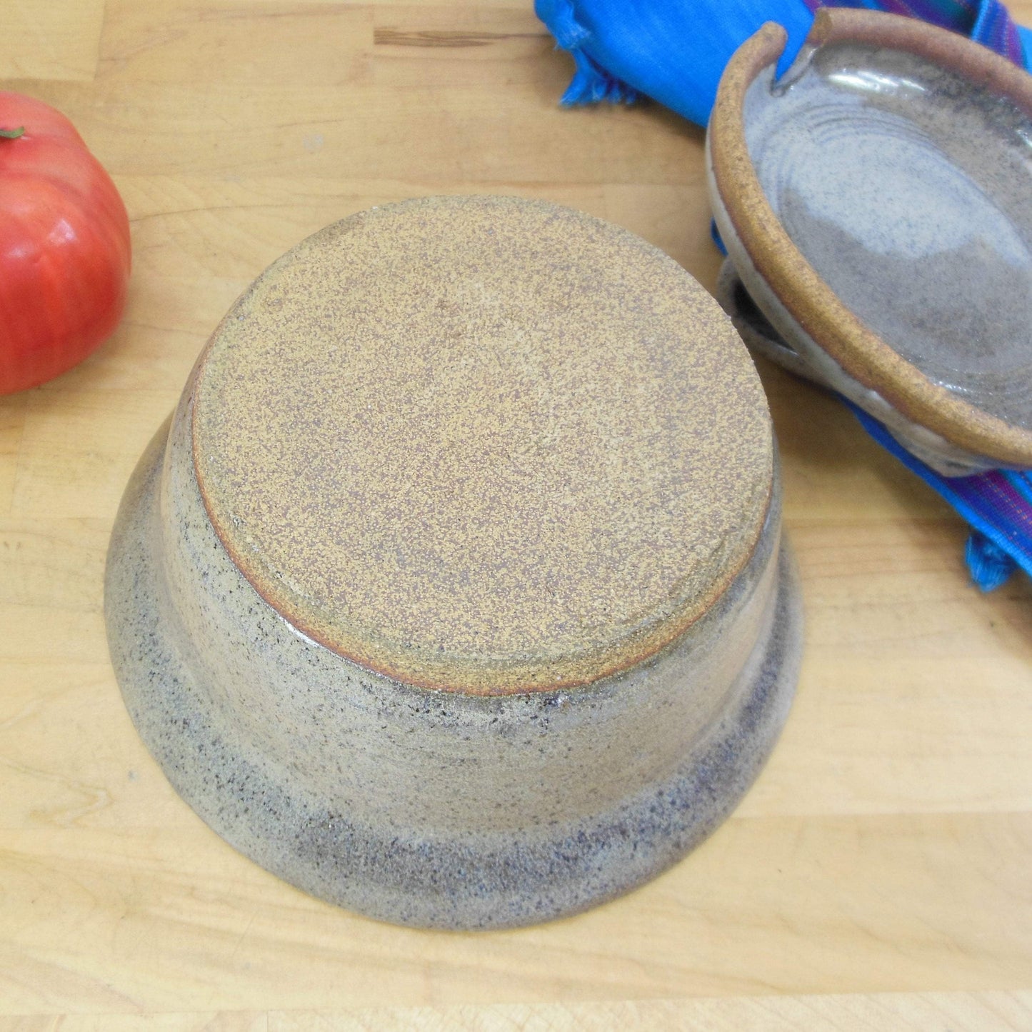 Studio Pottery Stoneware Lidded Salsa Serving Dish Bowl Unsigned