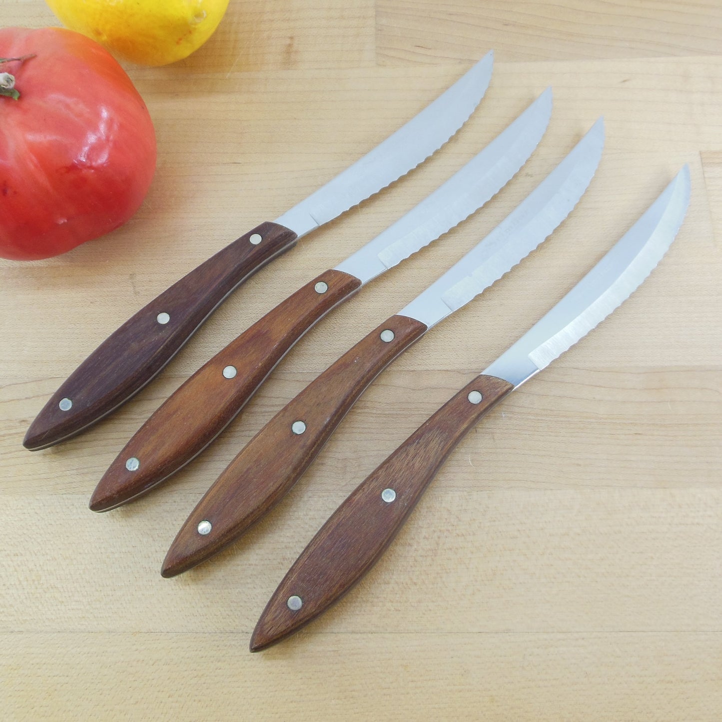 Scimitar USA Serrated Stainless 4 Set Steak Knives
