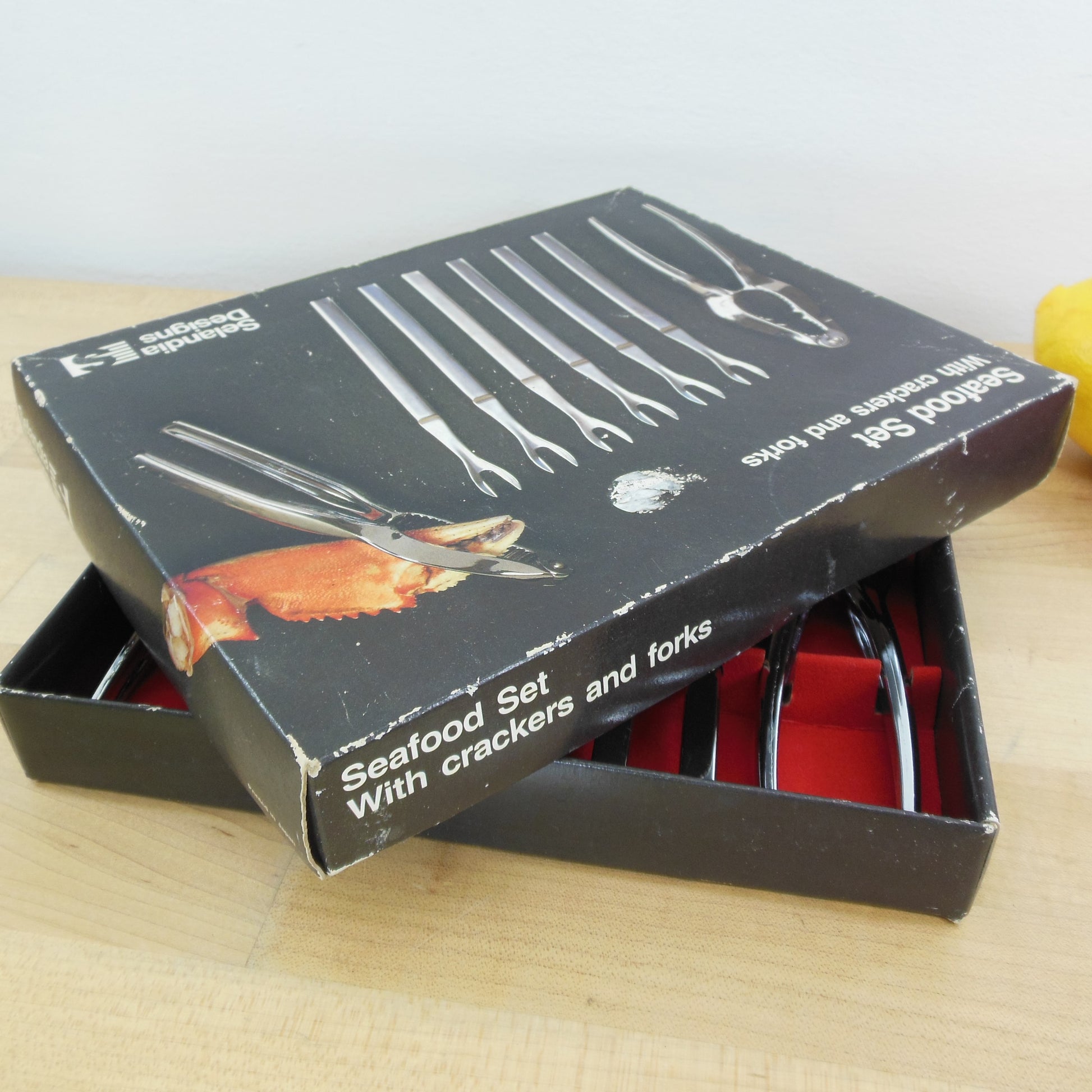 Selandia Designs Boxed Seafood Set Crab Crackers Forks Stainless used