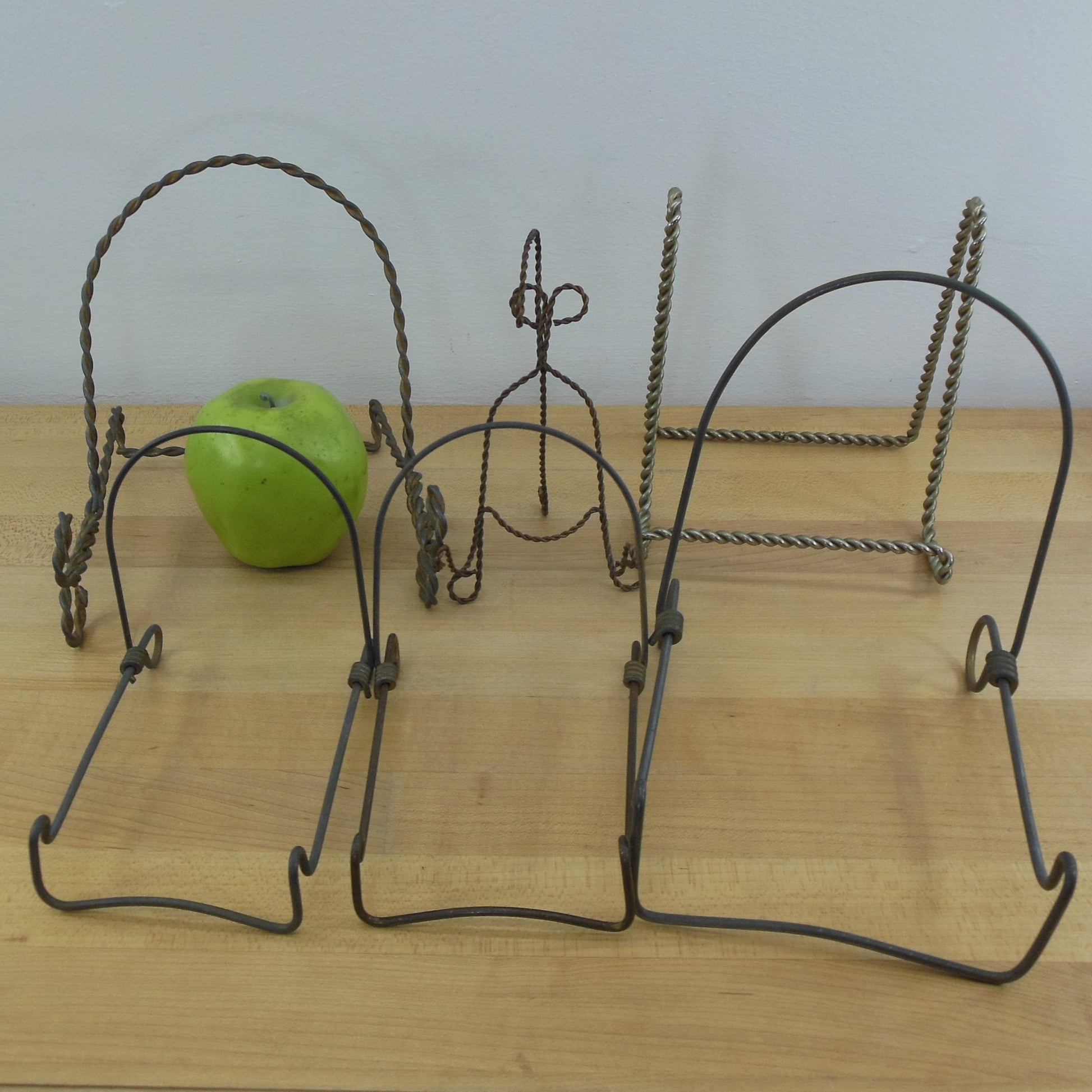 Six Lot Twist Wire Picture Photo Small Table Easels