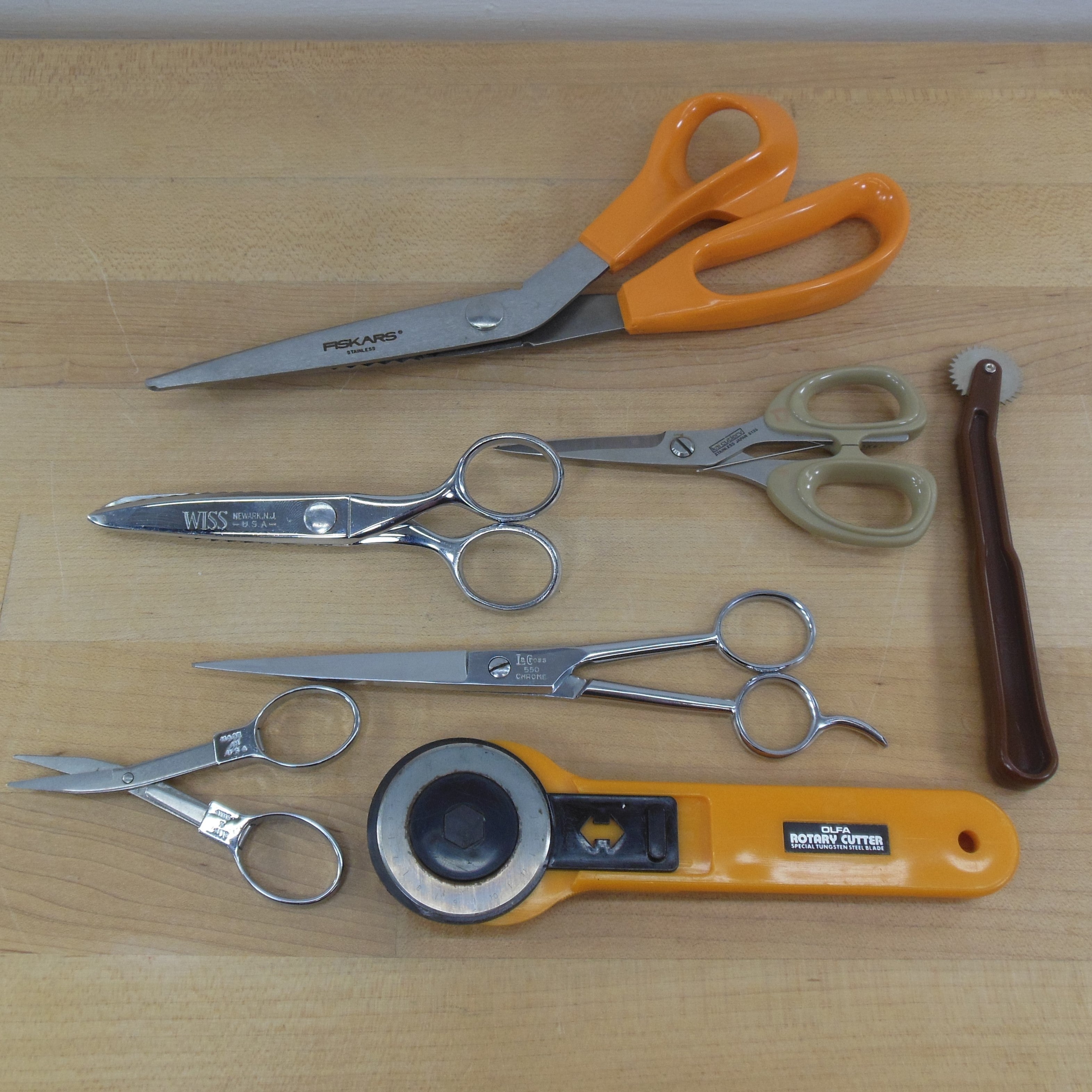 Sewing 7 Lot Scissors Pinking Shears Olfa Cutter Wiss Fiskars La