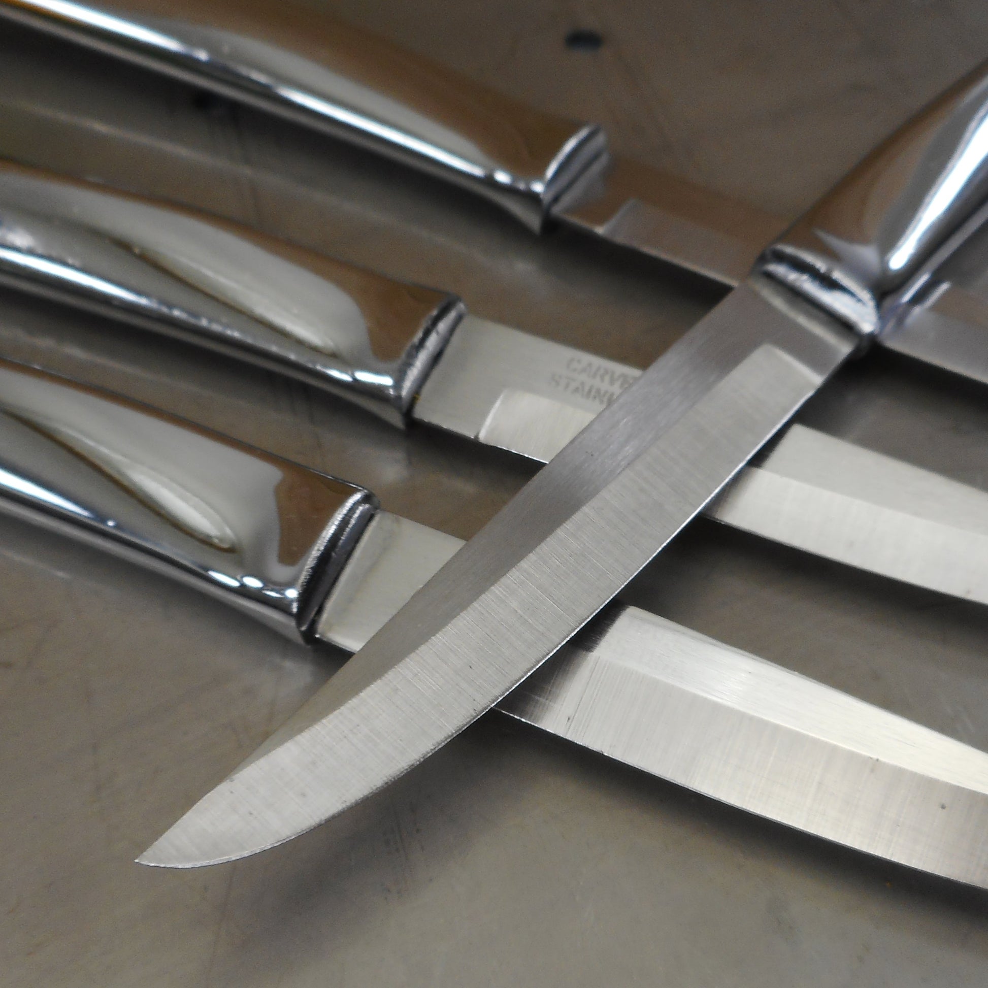 Carvel Hall Steak Knives Stainless Steel Chrome 7-1/4" Used