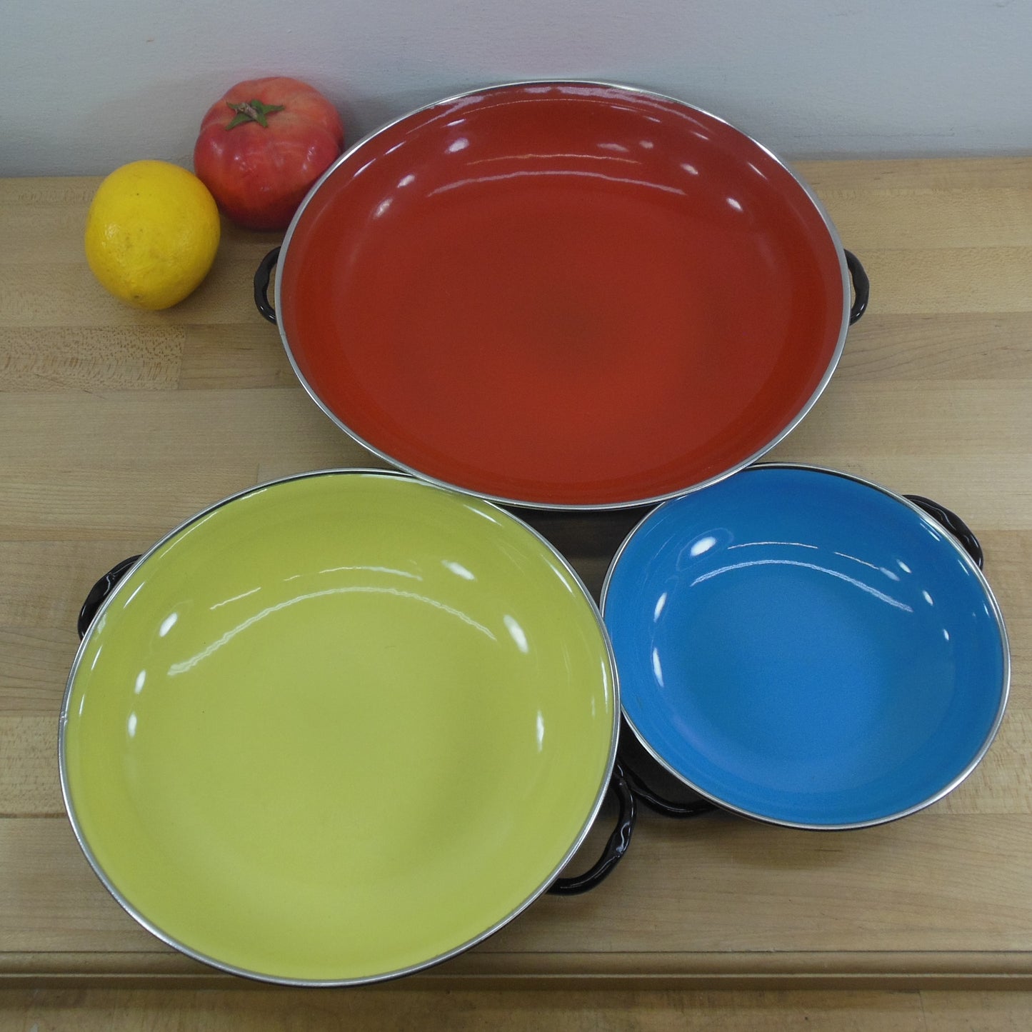 EMO Yugoslavia Enamelware Sizzling Au Gratin Pans - Red Yellow Blue Vintage