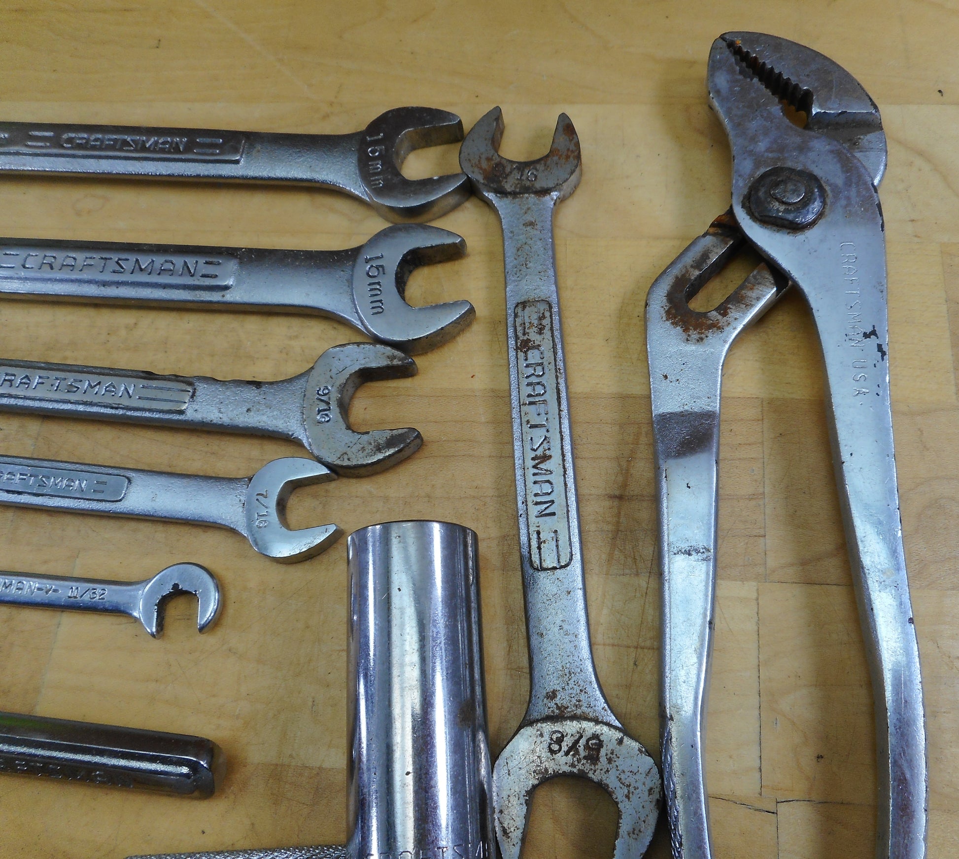 USA 13 Piece Tool lot Sockets Wrench Craftsman Wizard Armstrong Etc. Used