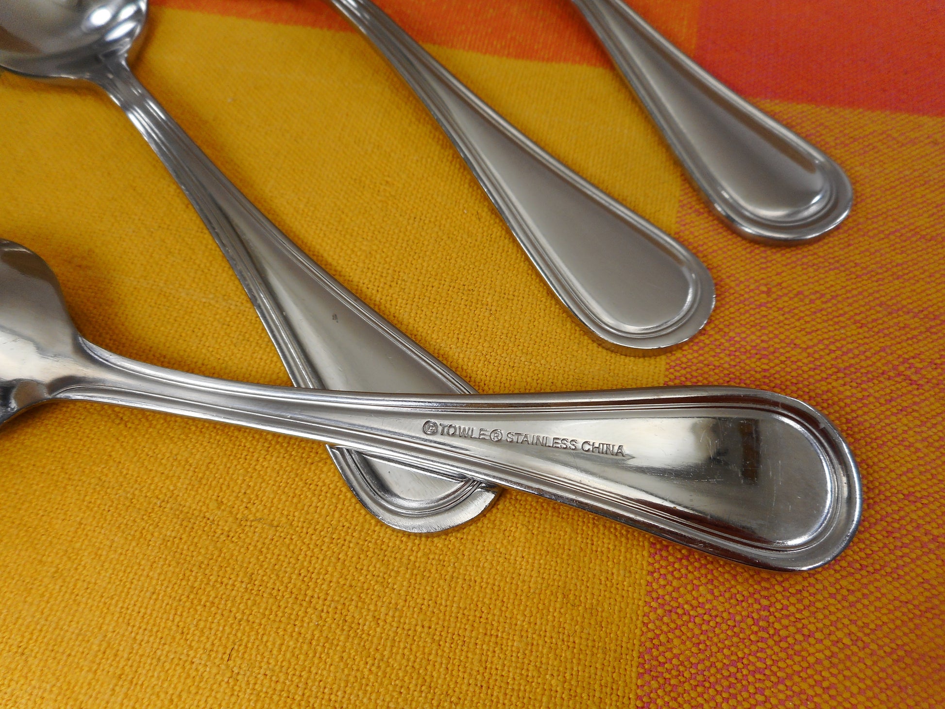 Towle Stratford Stainless Flatware China Outlined Handle - 4 Set Teaspoons EUC
