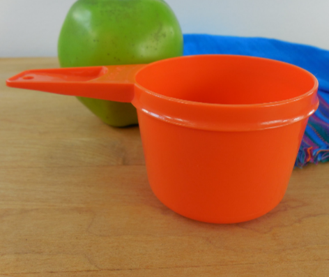 Orange Tupperware Measuring Cup... 3/4 Cup Replacement Vintage Used