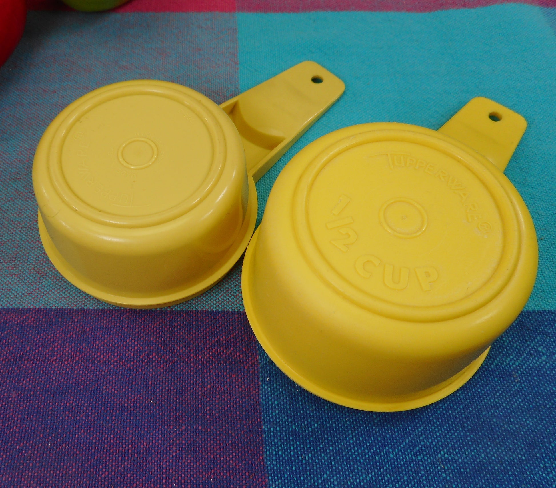 Tupperware Harvest Gold Measuring Cup - 1/3 Cup Replacement Vintage