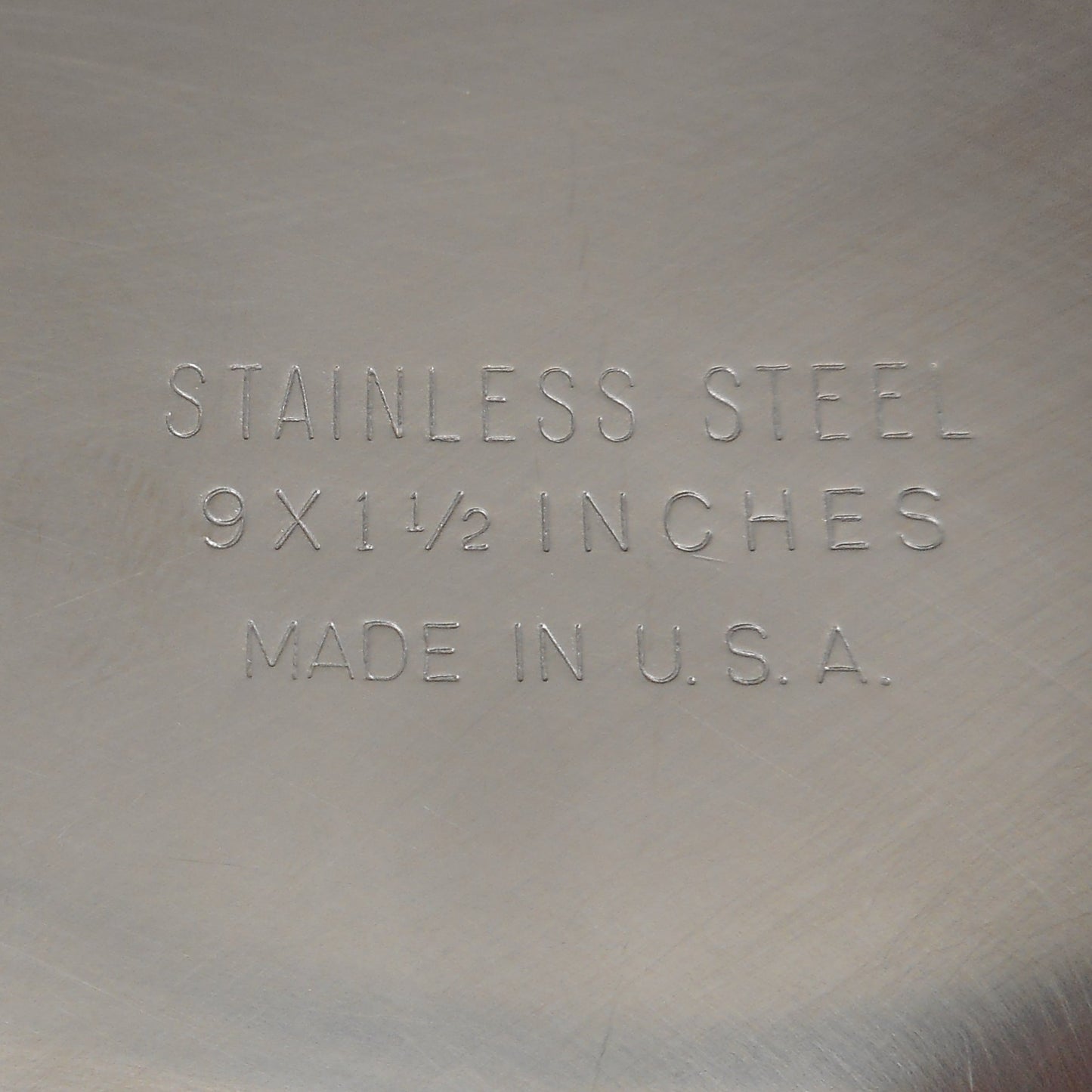USA Stainless Steel Round Cake Pans 9" x 1-1/2" West Bend maker marked