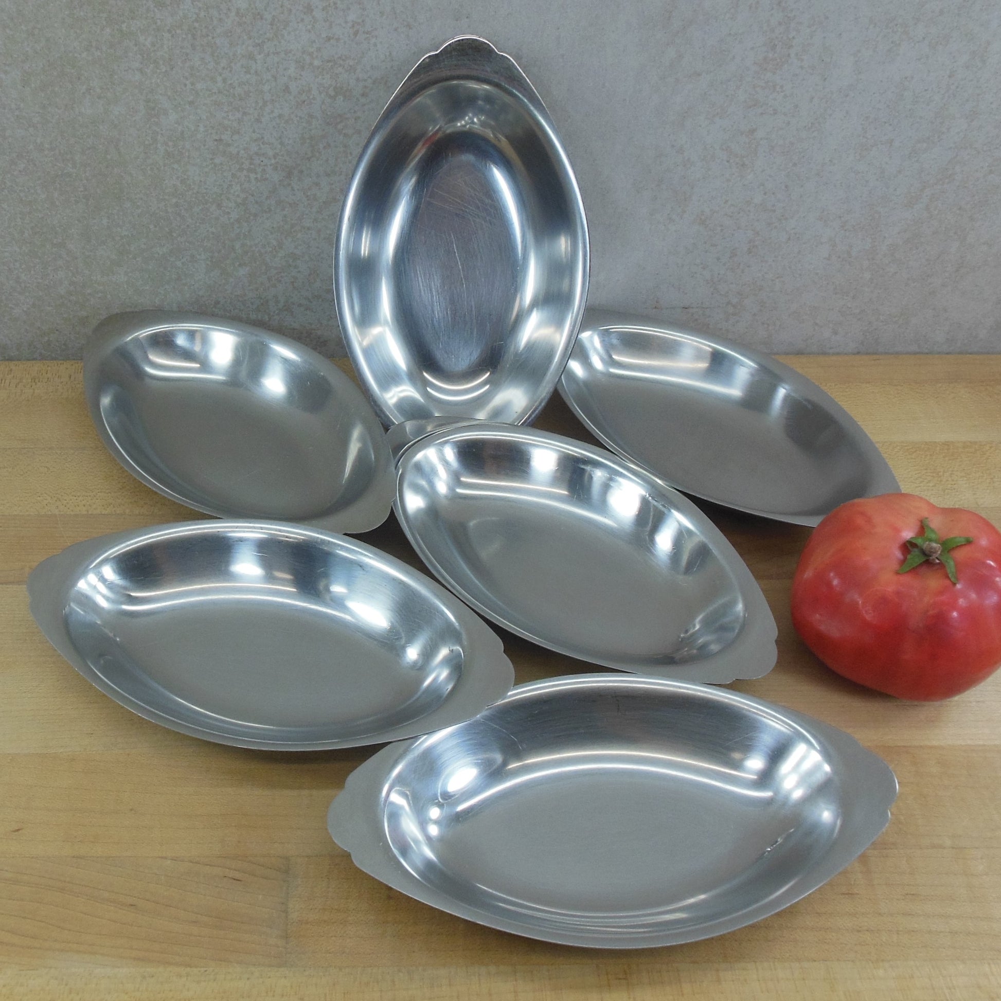 Vollrath Japan 47428 Stainless 8 Oz. Oval Au Gratin Dish - 6 Set